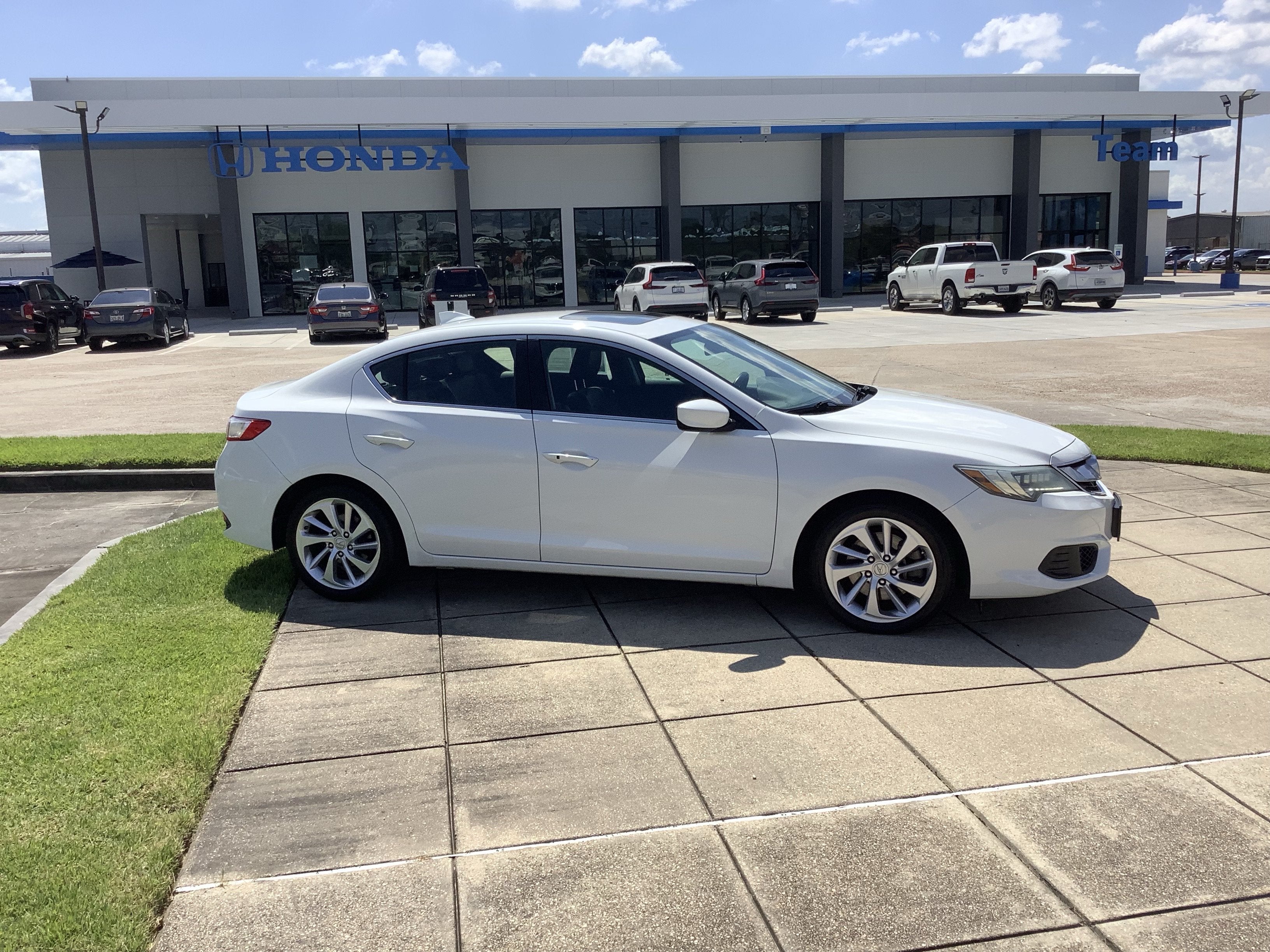 2017 Acura ILX Base
