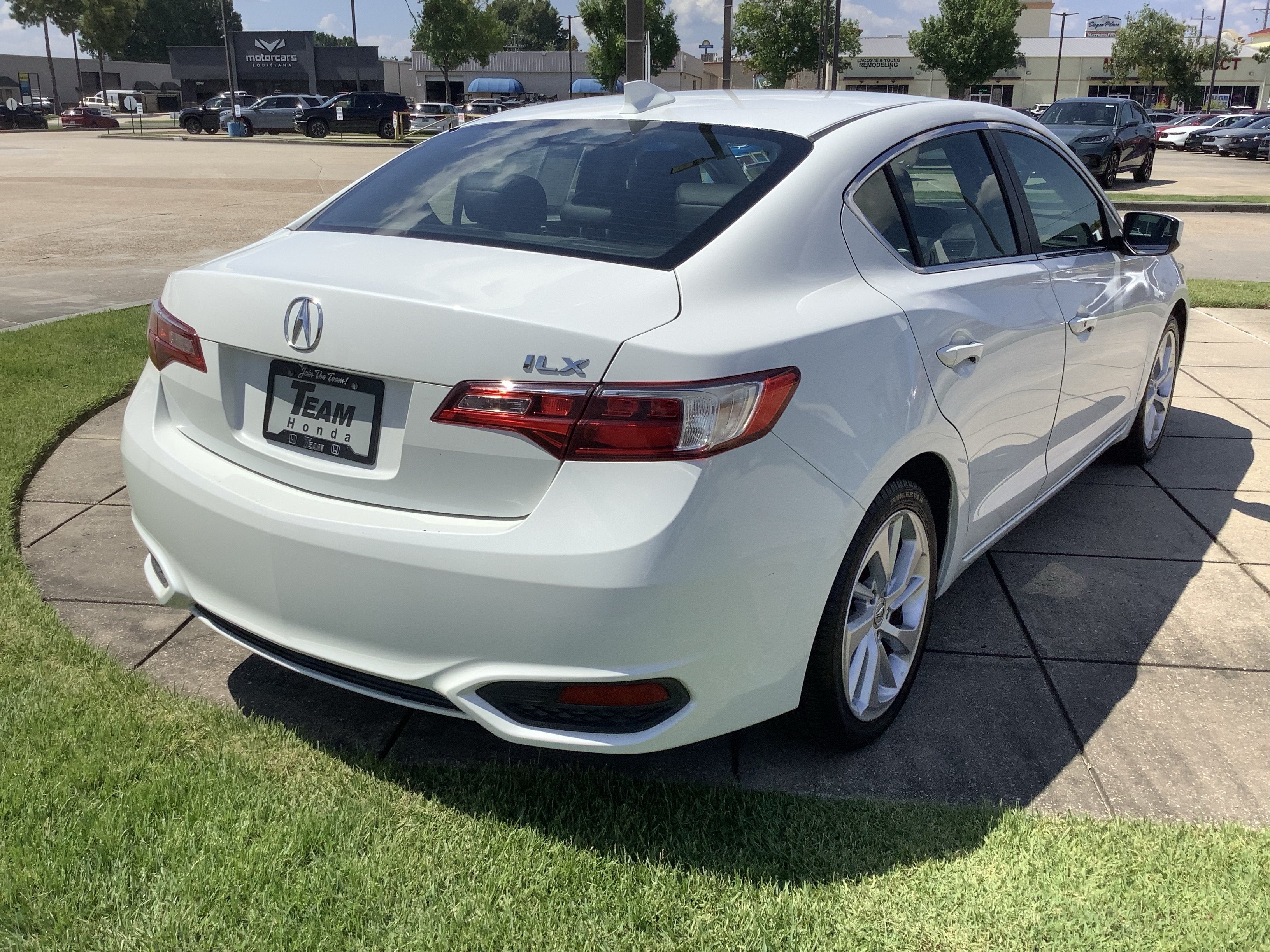 2017 Acura ILX Base