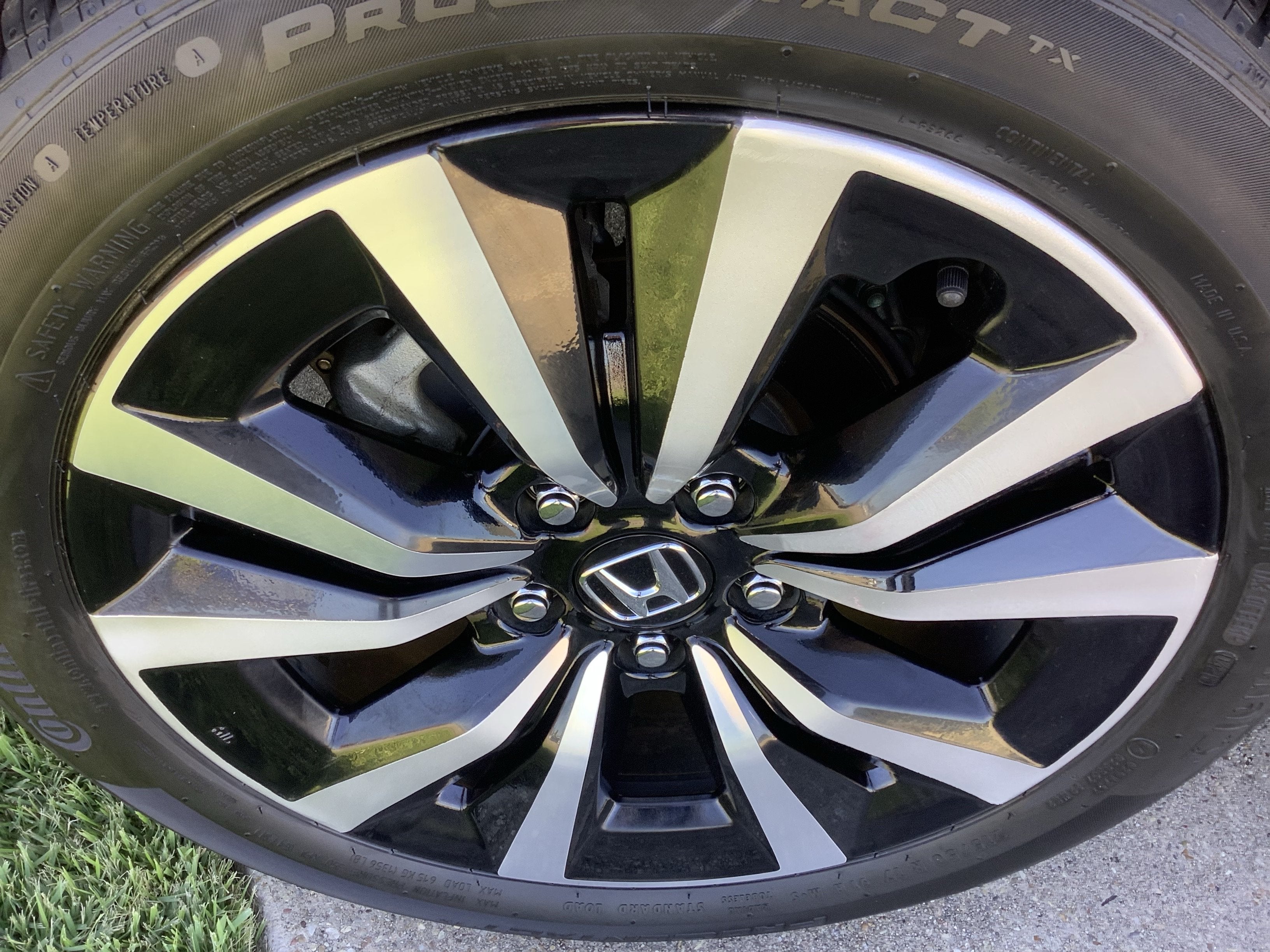 2024 Honda Civic Hatchback EX-L - Photo 9