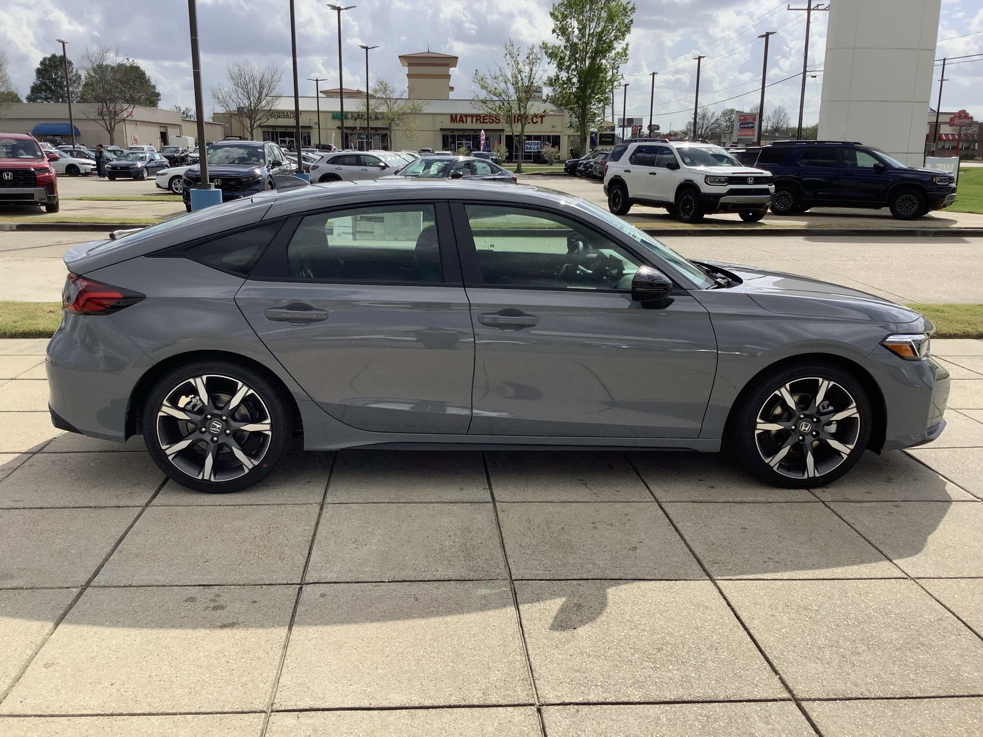 2026 Honda Civic Hatchback Hybrid Sport Touring