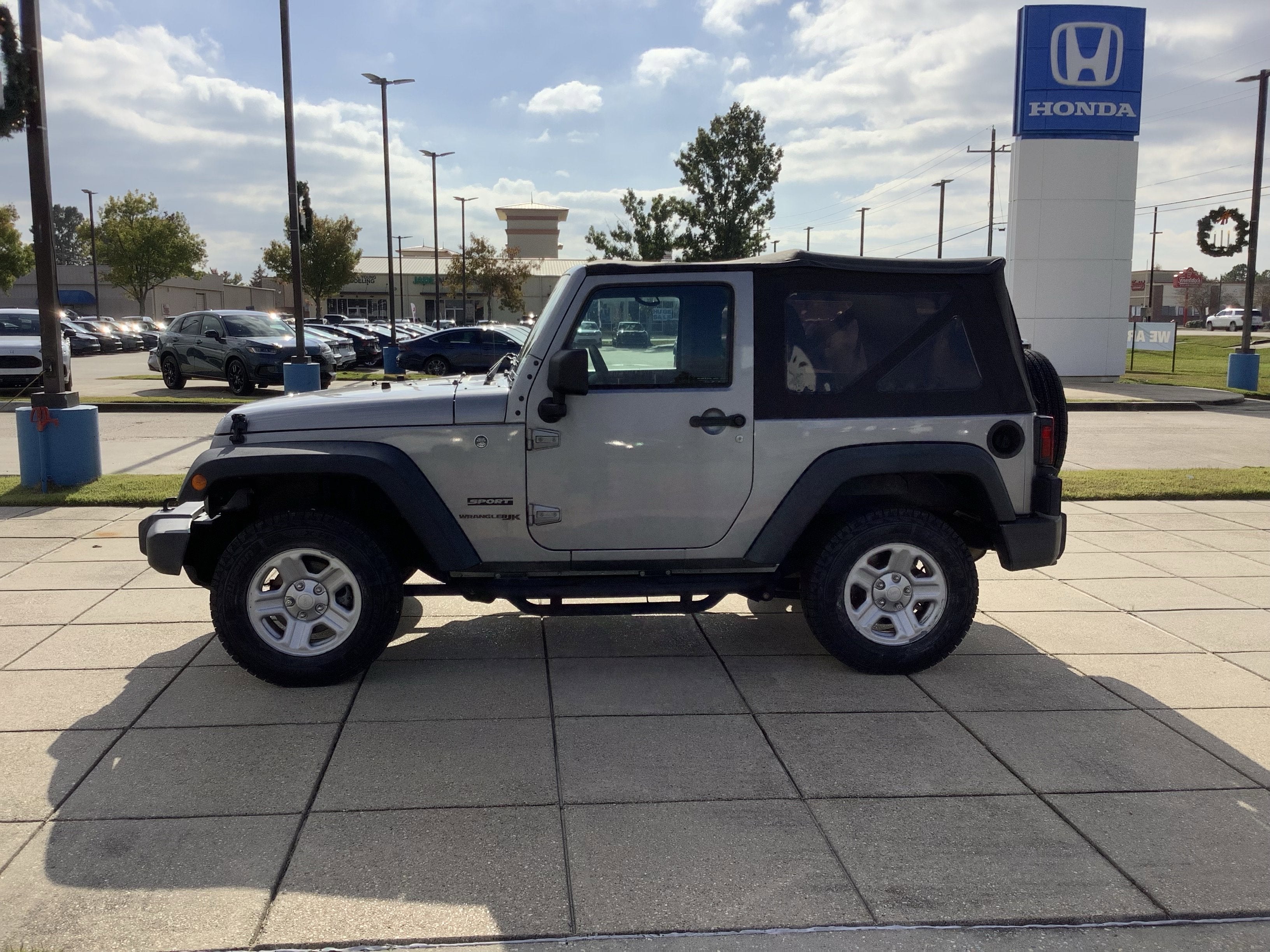 2018 Jeep Wrangler JK Sport