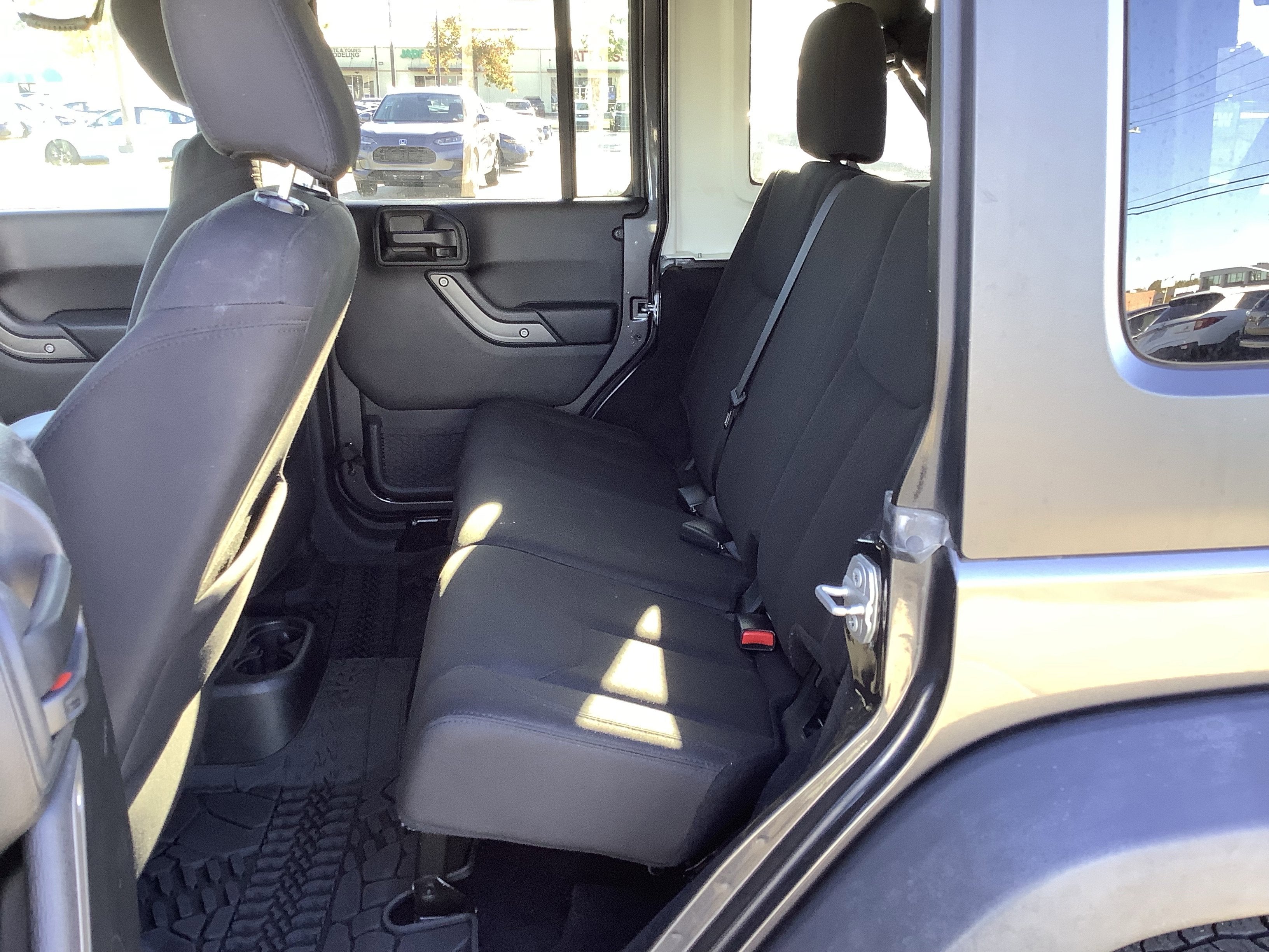 2017 Jeep Wrangler Unlimited Sport