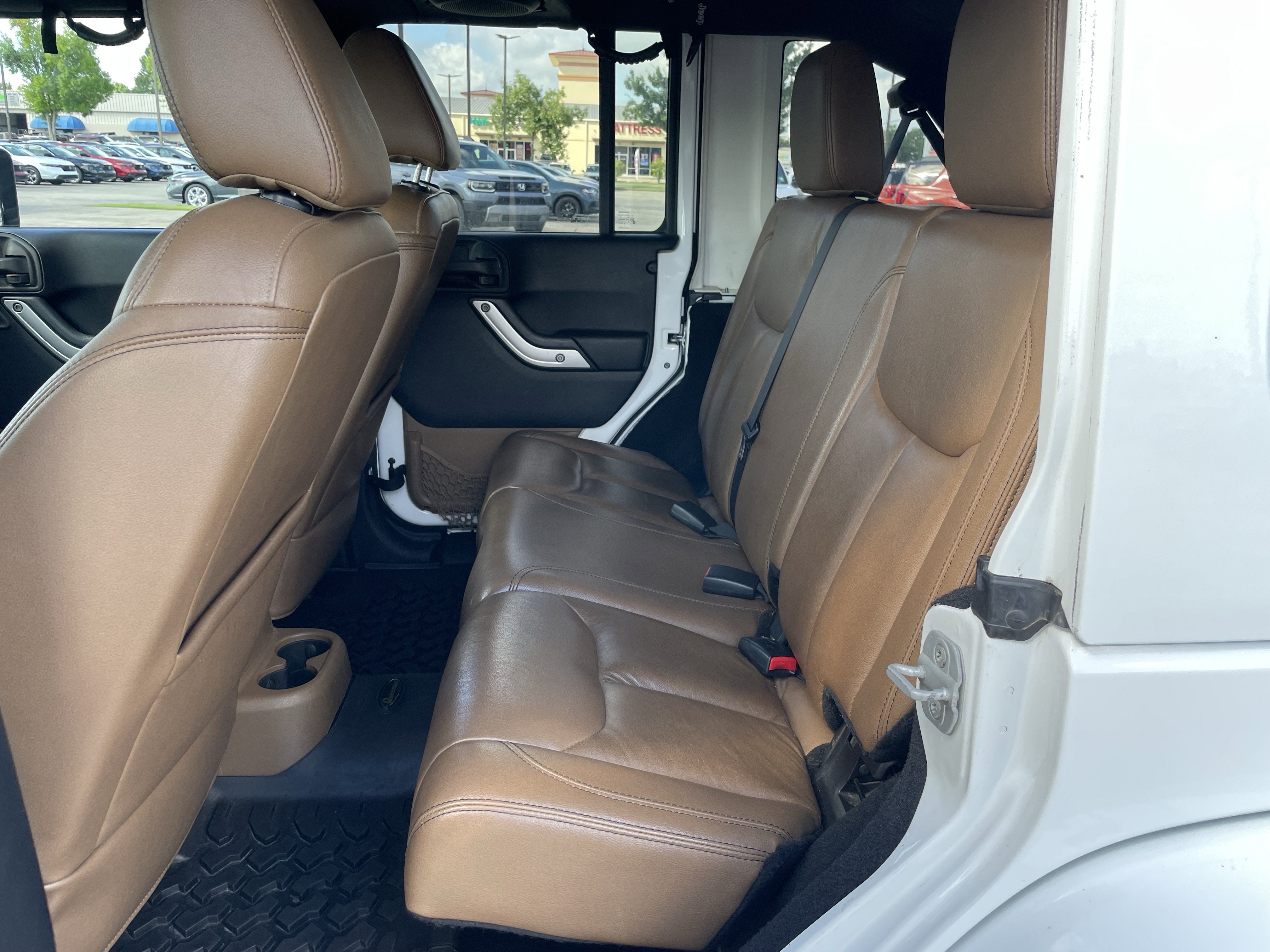 2013 Jeep Wrangler Unlimited Sahara