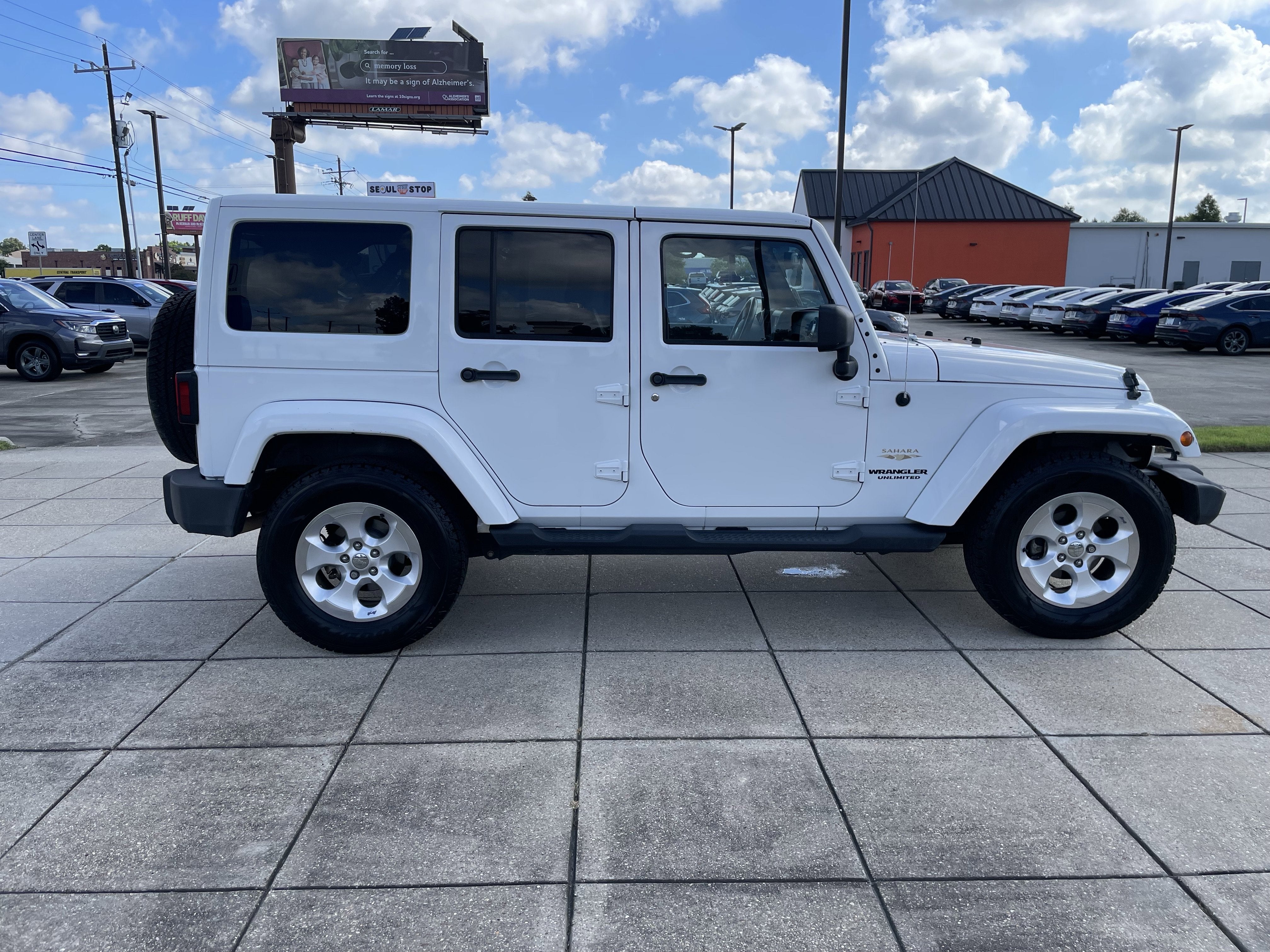 2013 Jeep Wrangler Unlimited Sahara