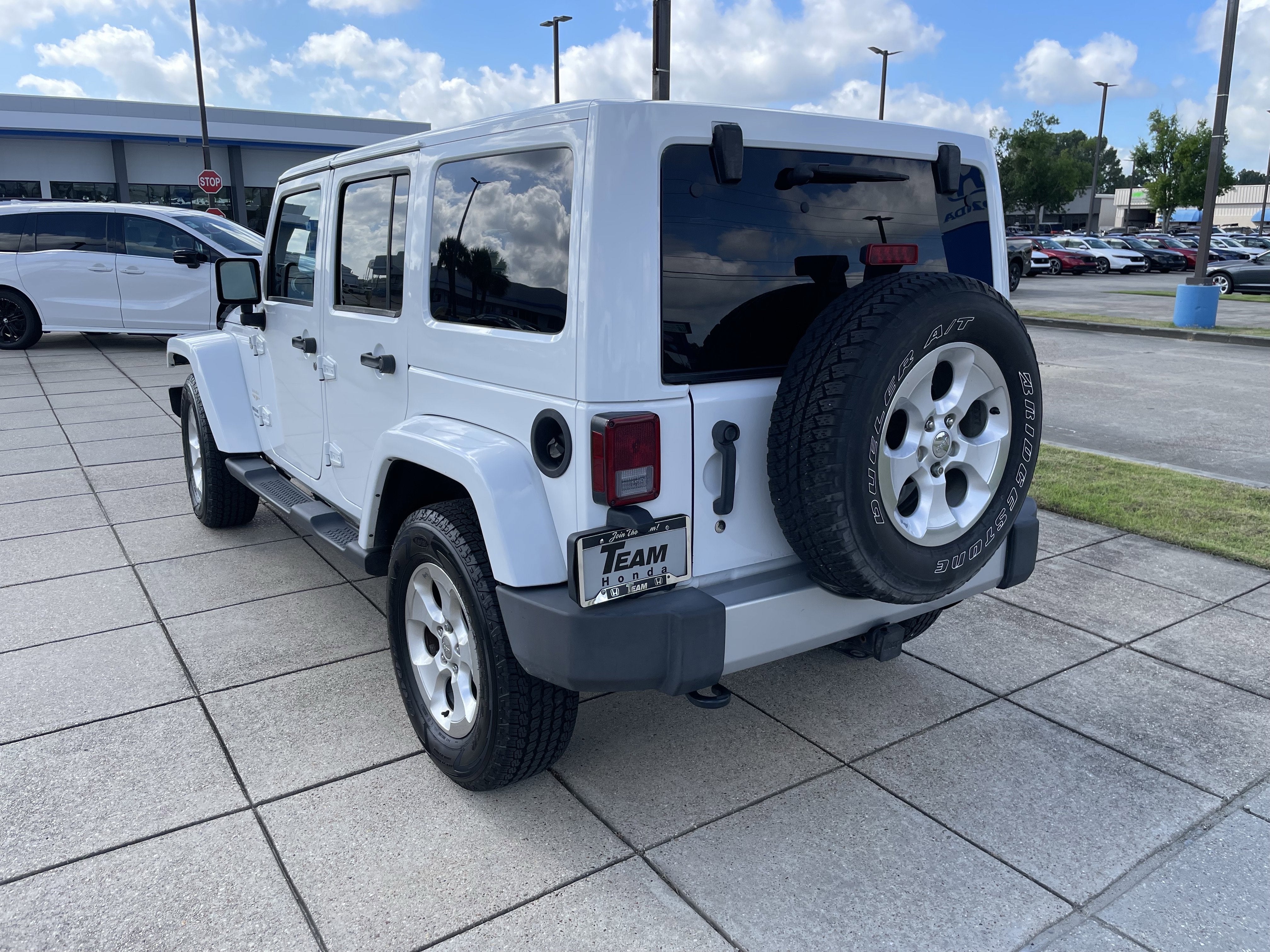 2013 Jeep Wrangler Unlimited Sahara