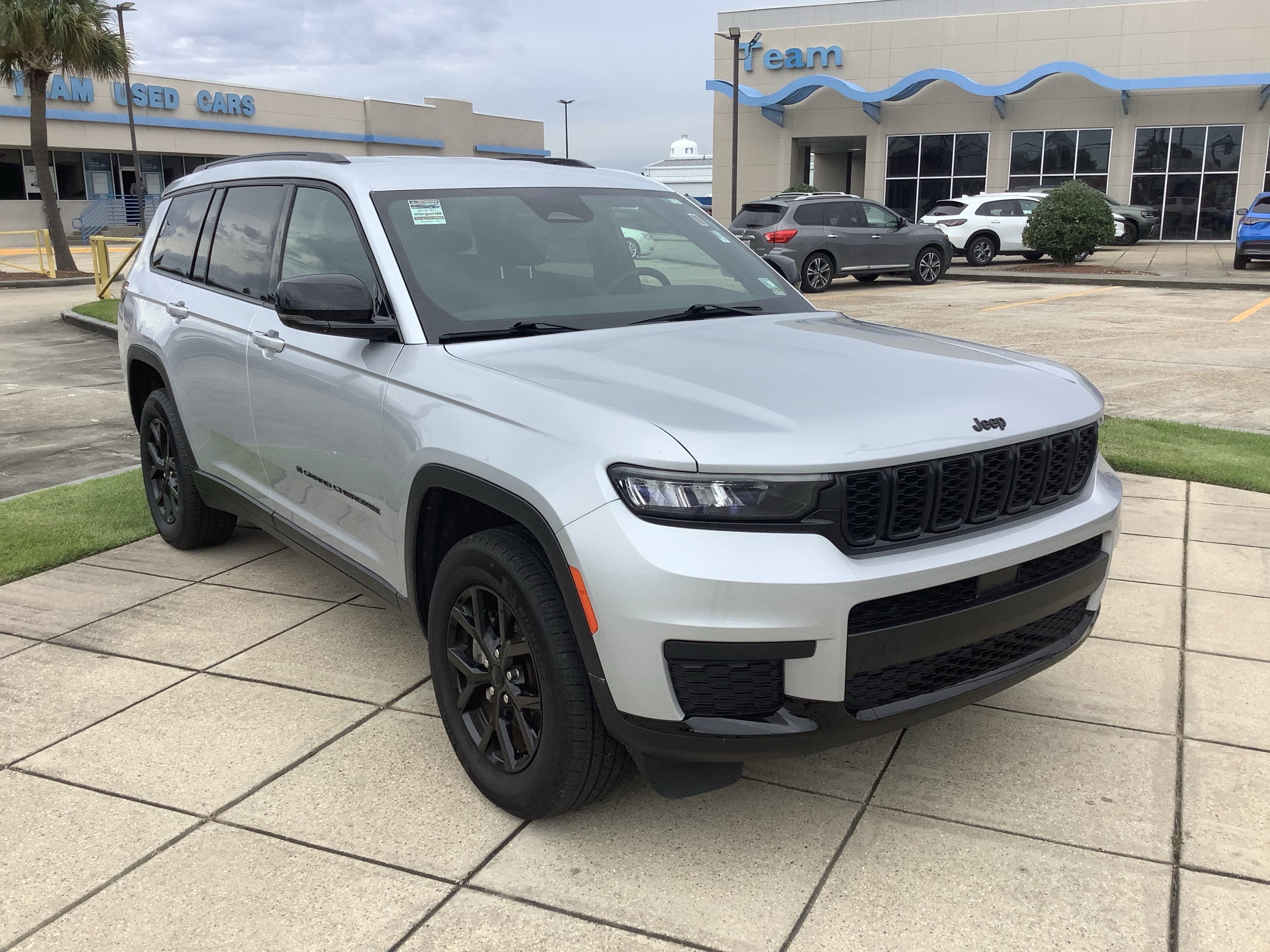 2024 Jeep Grand Cherokee L Altitude