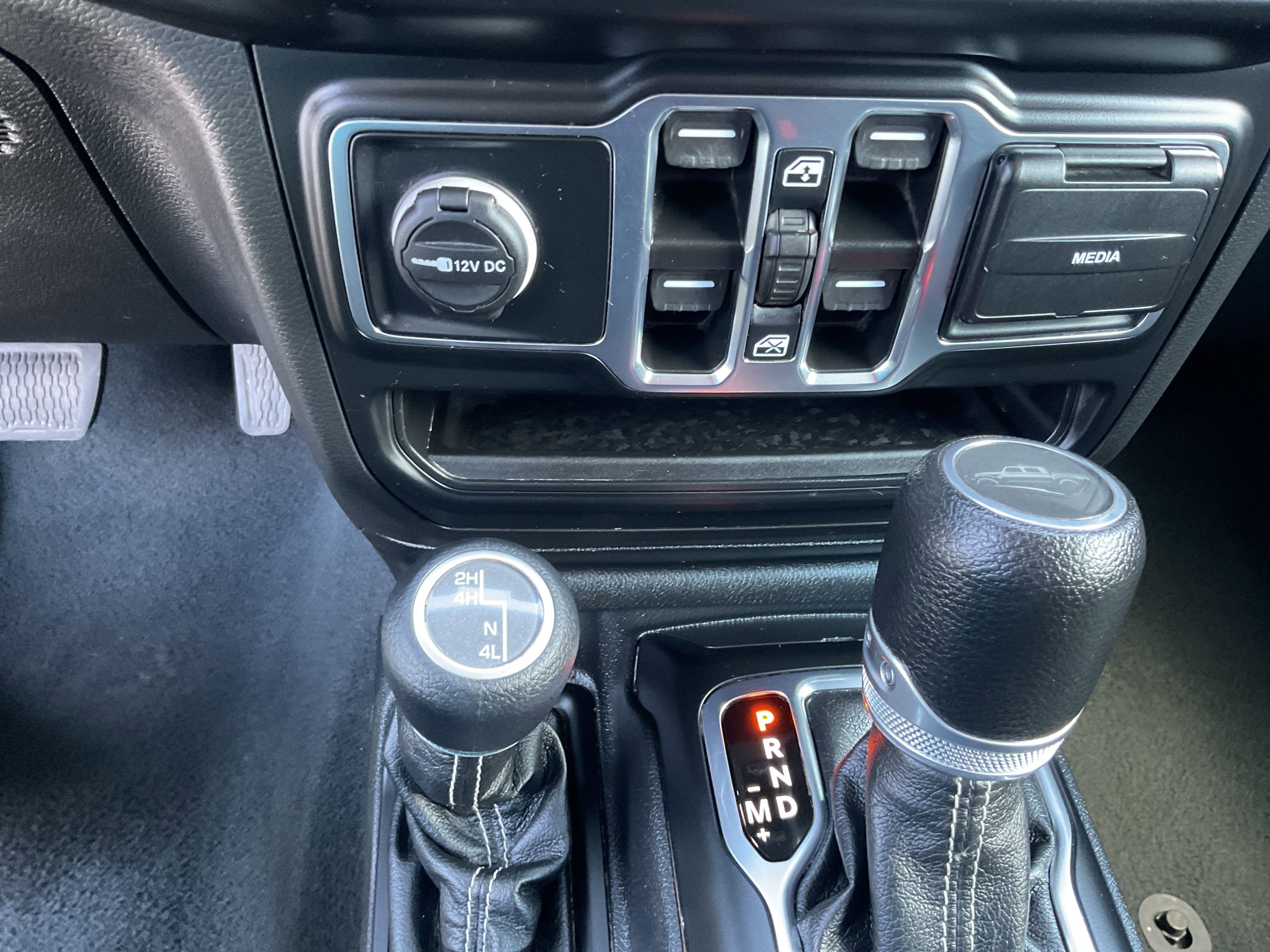 2023 Jeep Gladiator Overland