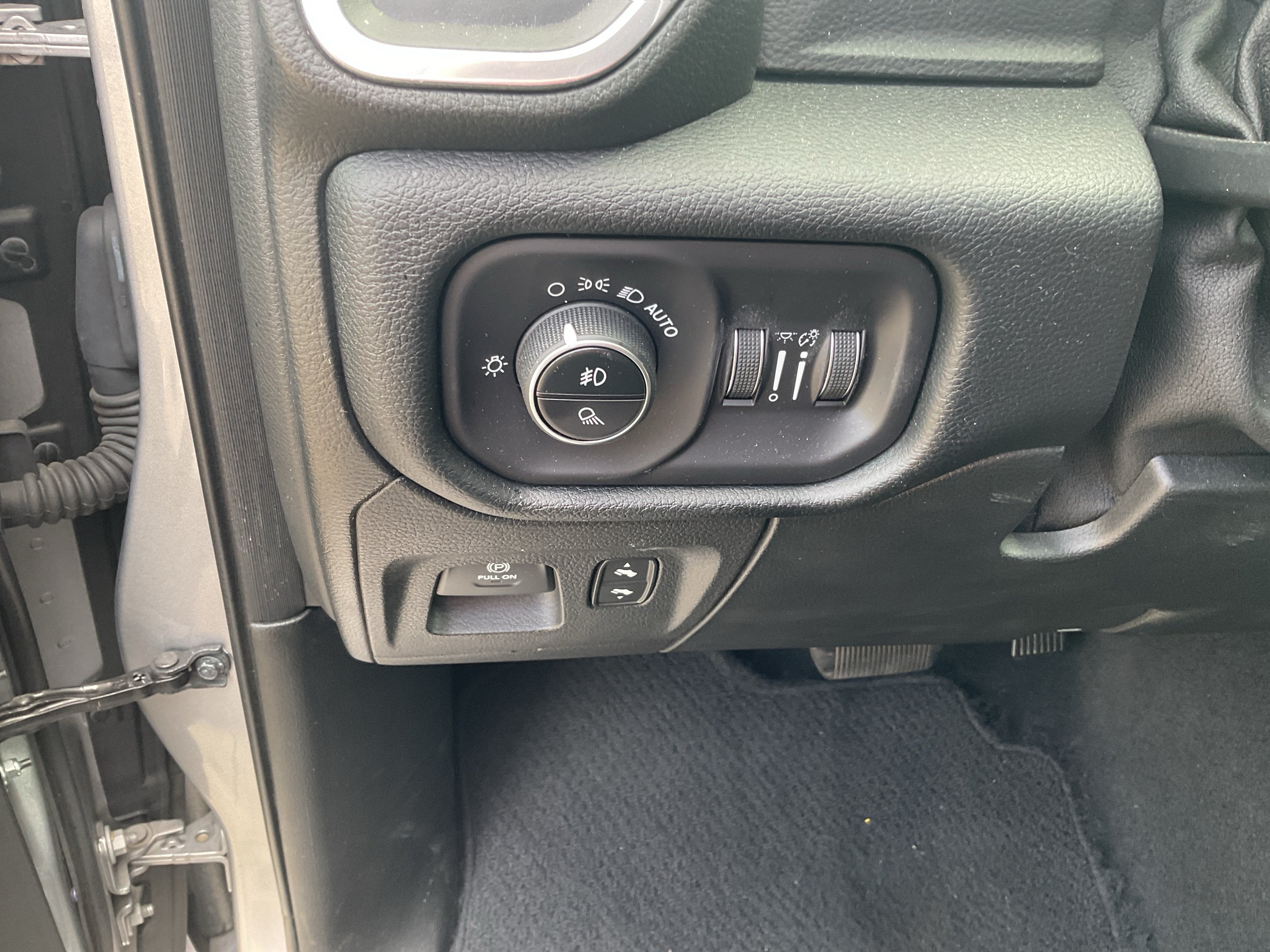 2019 RAM 1500 Laramie