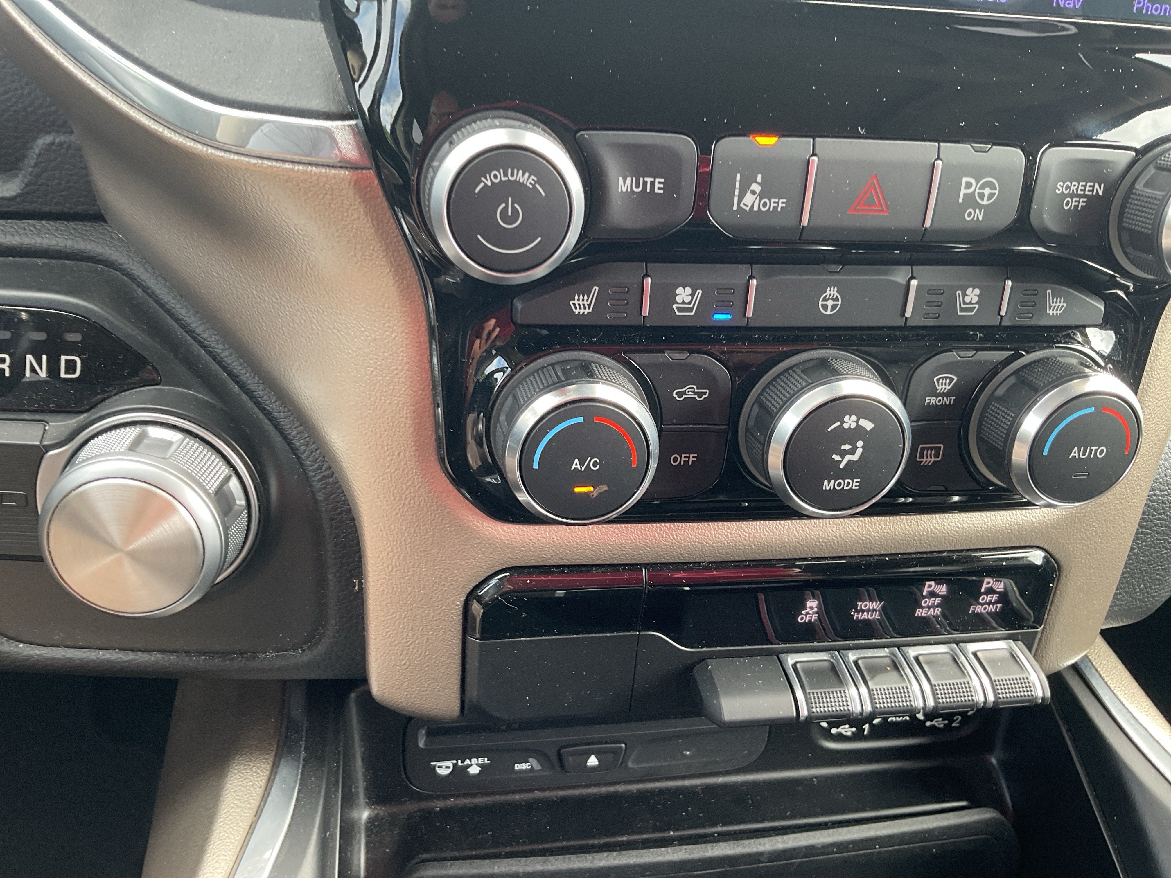 2019 RAM 1500 Laramie