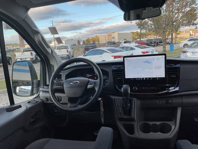 2023 Ford Transit Passenger Wagon XLT