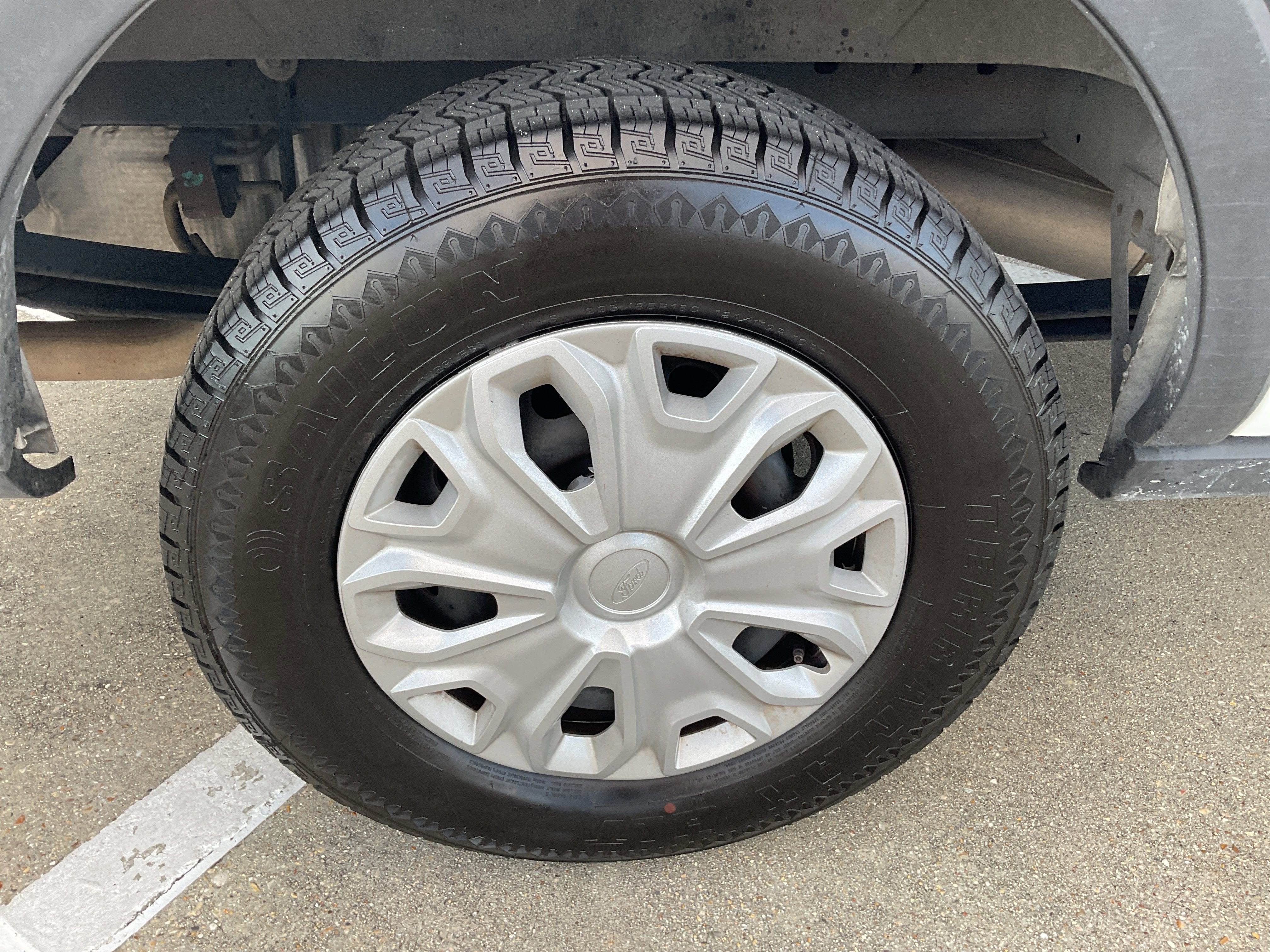 2023 Ford Transit Passenger Wagon XLT