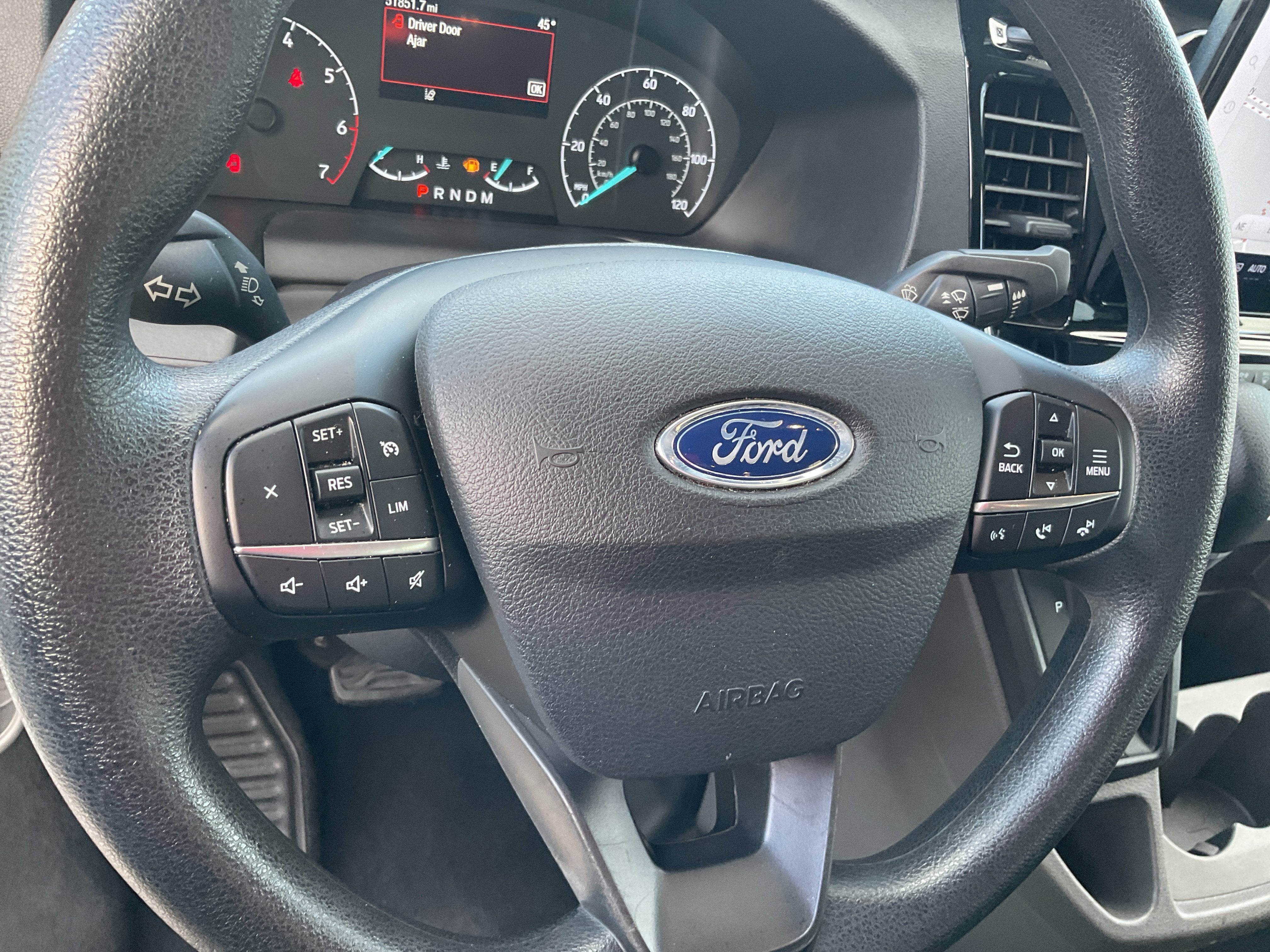 2023 Ford Transit Passenger Wagon XLT