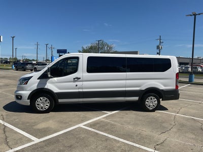 2023 Ford Transit Passenger Wagon XLT