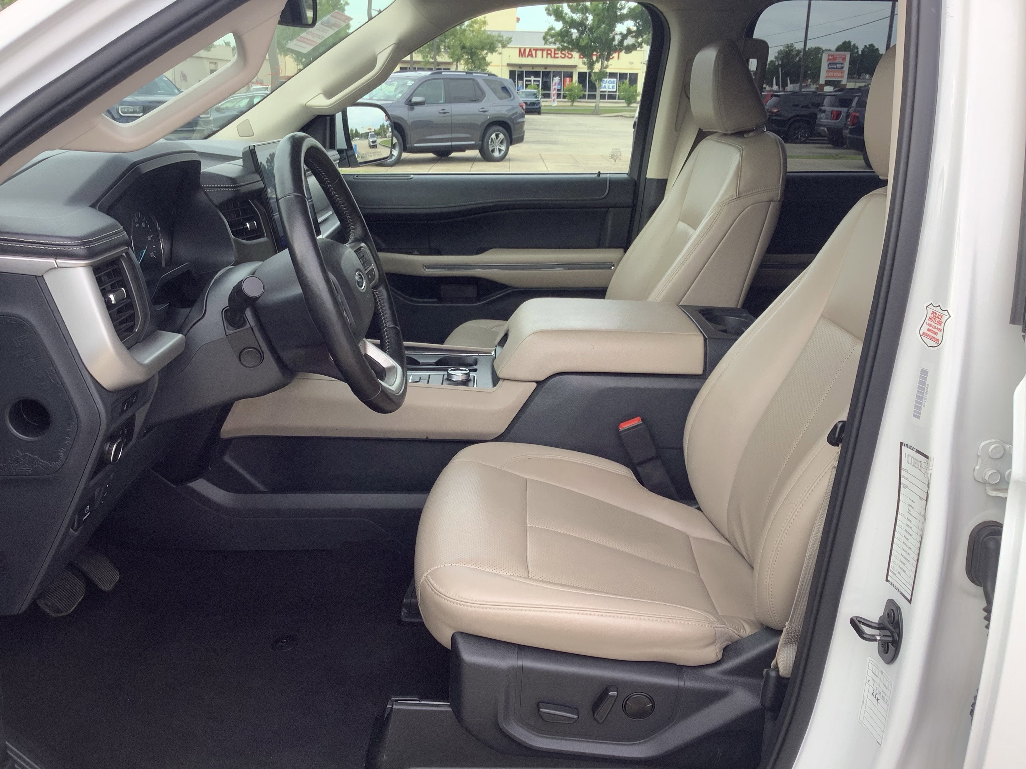 2024 Ford Expedition Max XLT