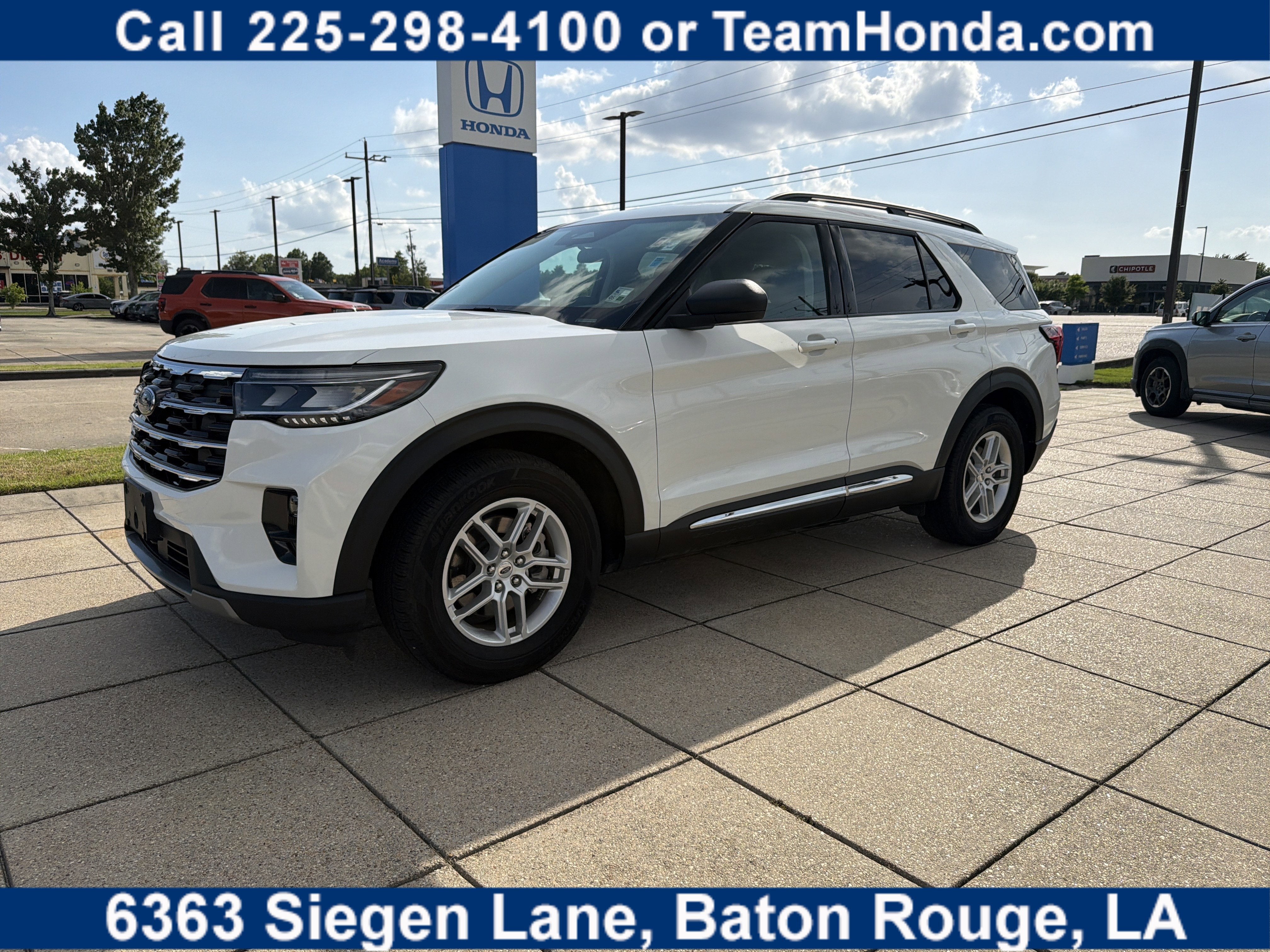 2025 Ford Explorer Active RWD (PL535)'s photo