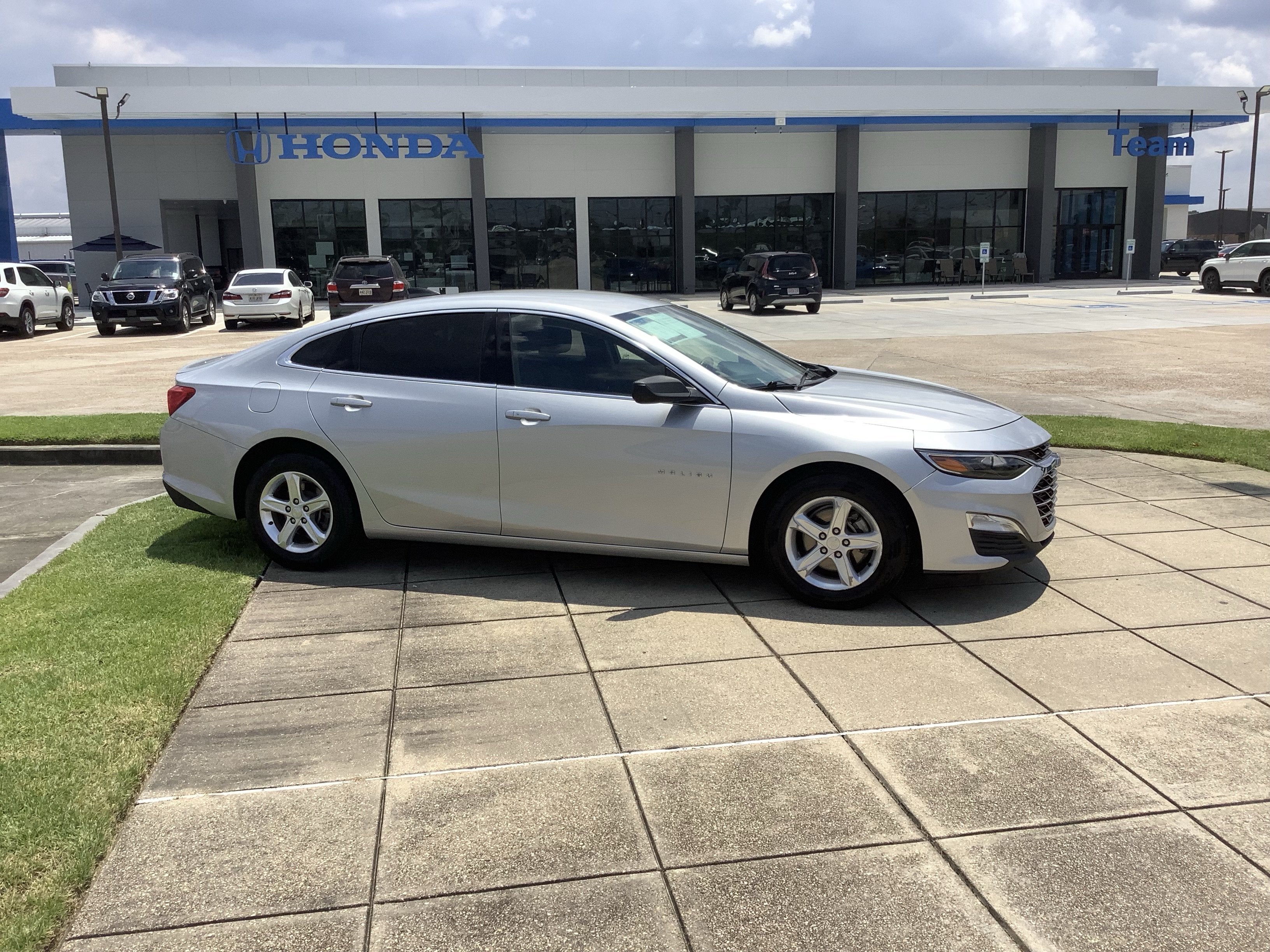 2021 Chevrolet Malibu LS