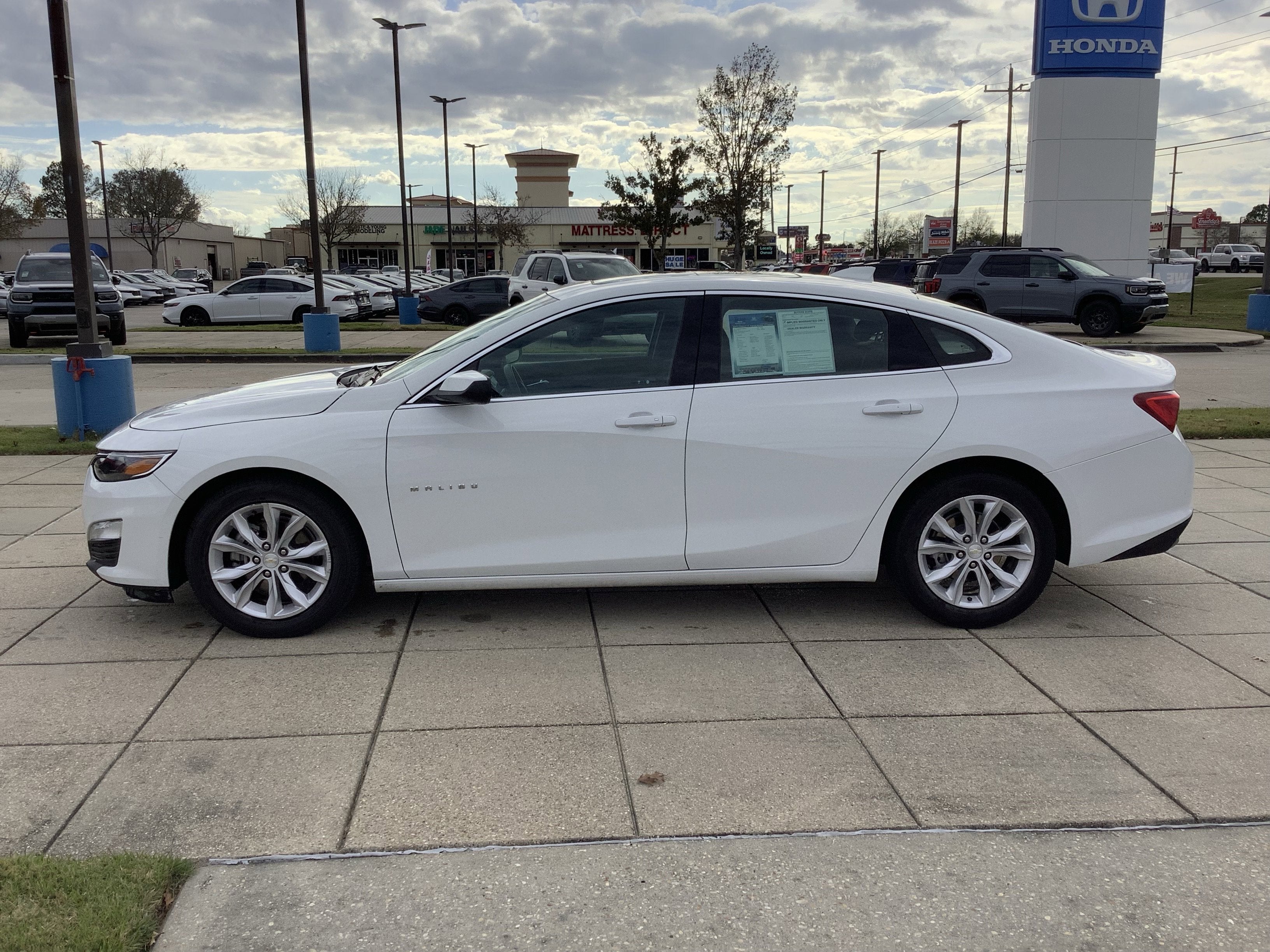 2023 Chevrolet Malibu LT