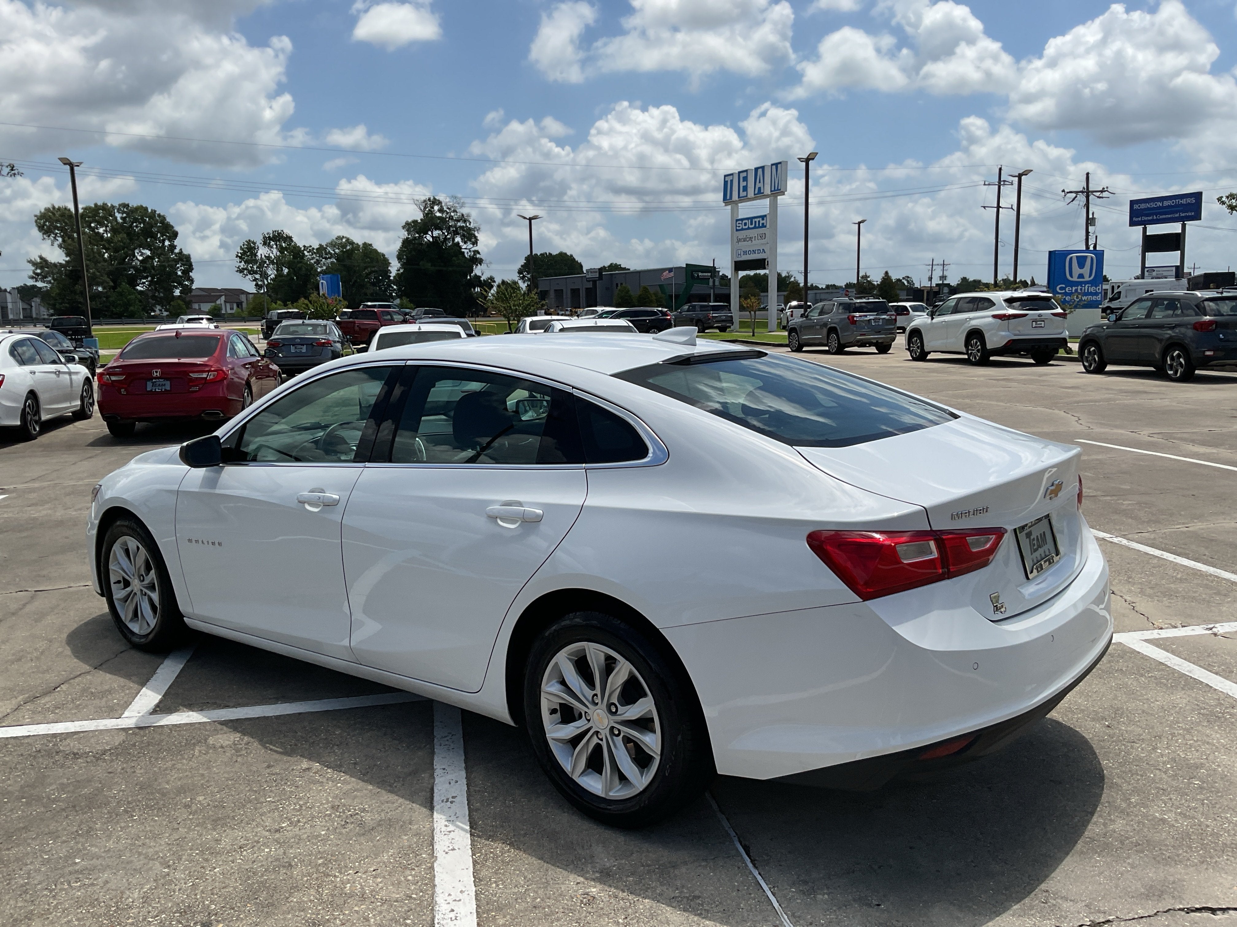 2024 Chevrolet Malibu LT
