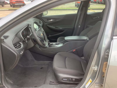 2025 Chevrolet Malibu LT