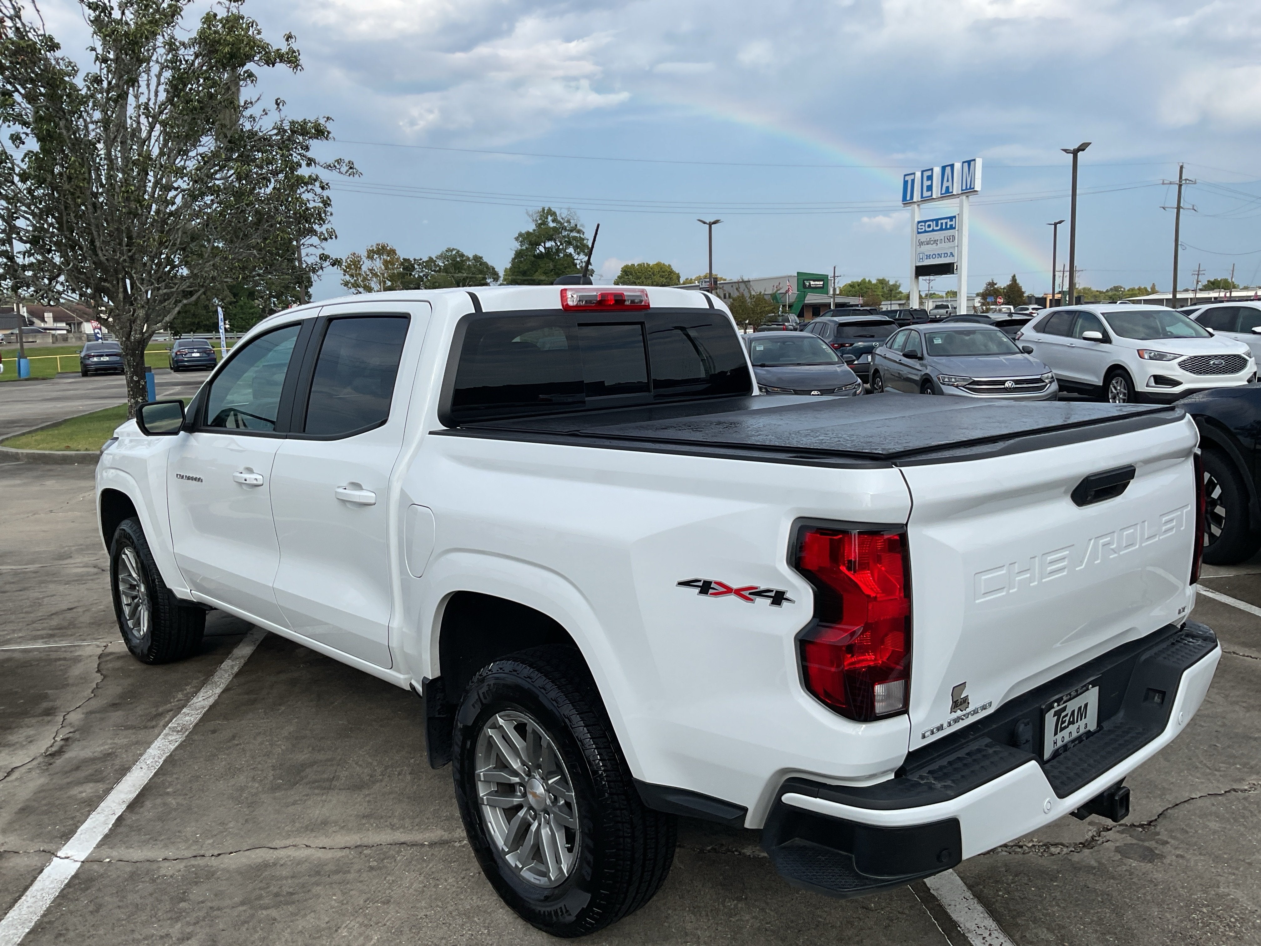 2024 Chevrolet Colorado 4WD LT