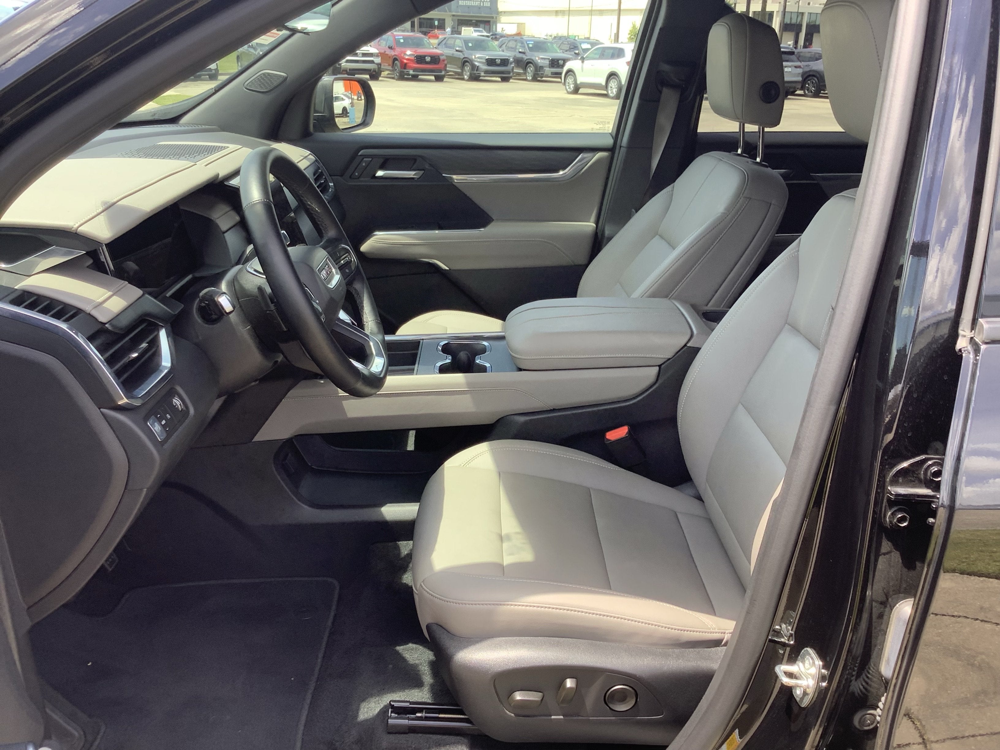 2026 GMC Acadia FWD Elevation
