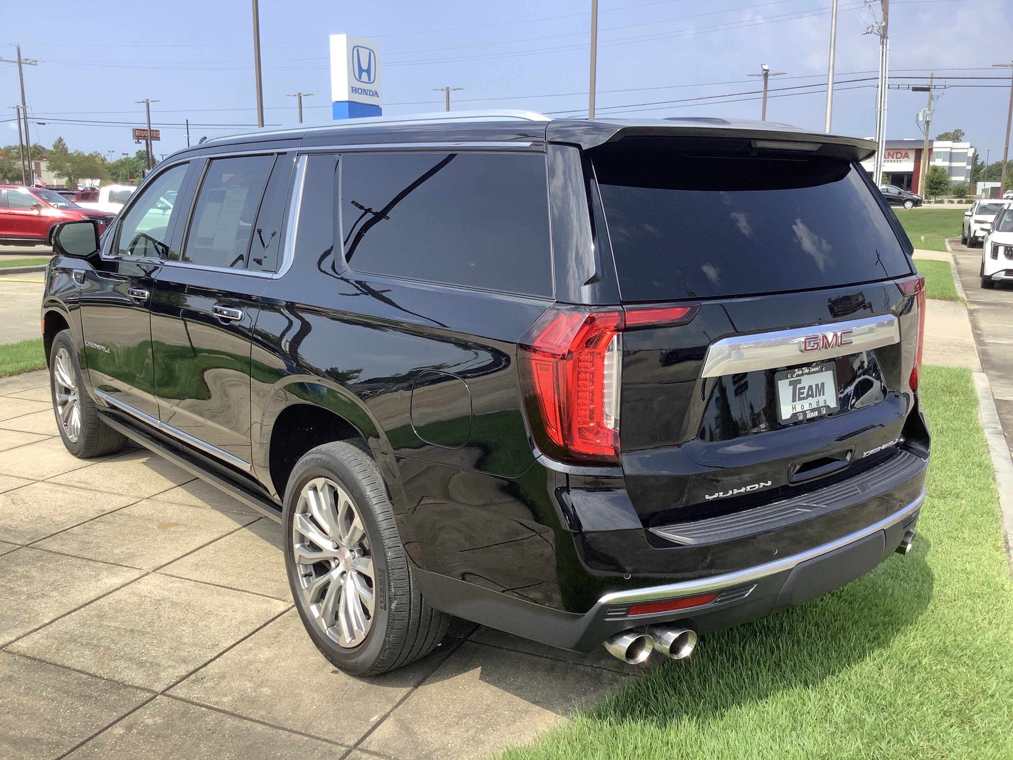 2021 GMC Yukon XL Denali