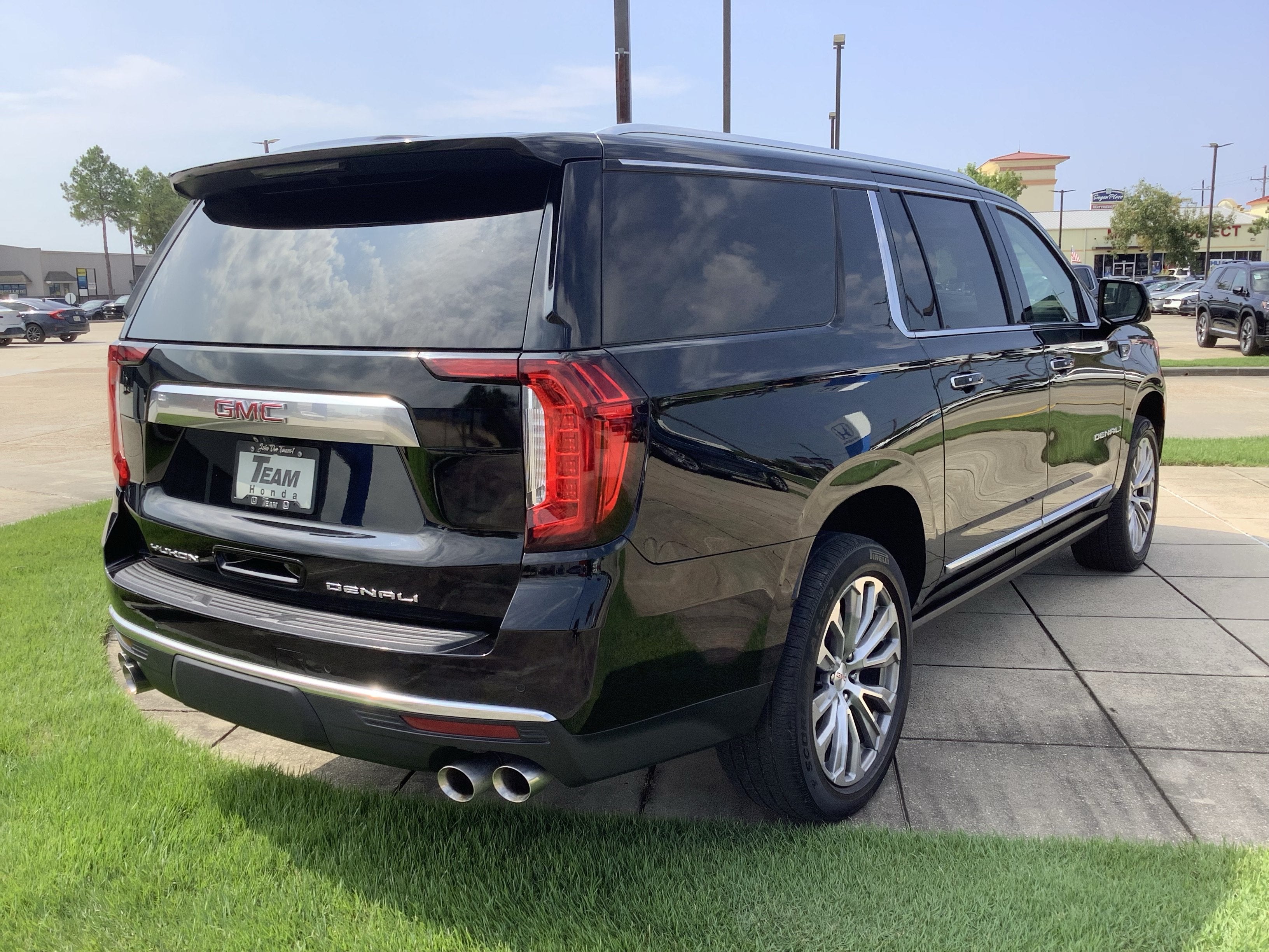 2021 GMC Yukon XL Denali