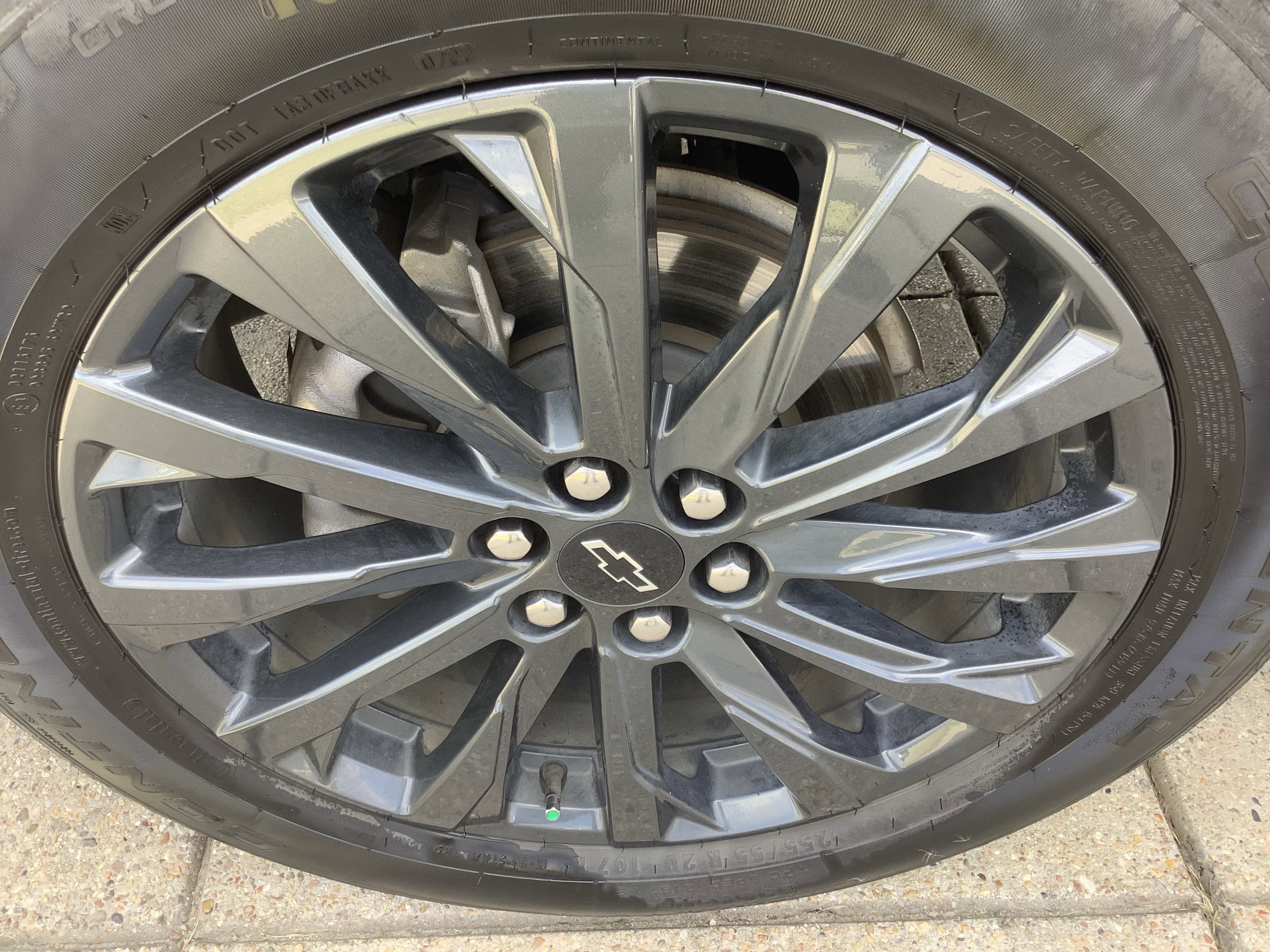 2023 Chevrolet Traverse RS