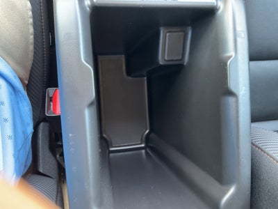 2022 GMC Canyon 4WD AT4 w/Leather