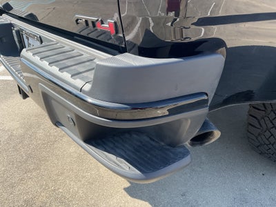 2022 GMC Canyon 4WD AT4 w/Leather