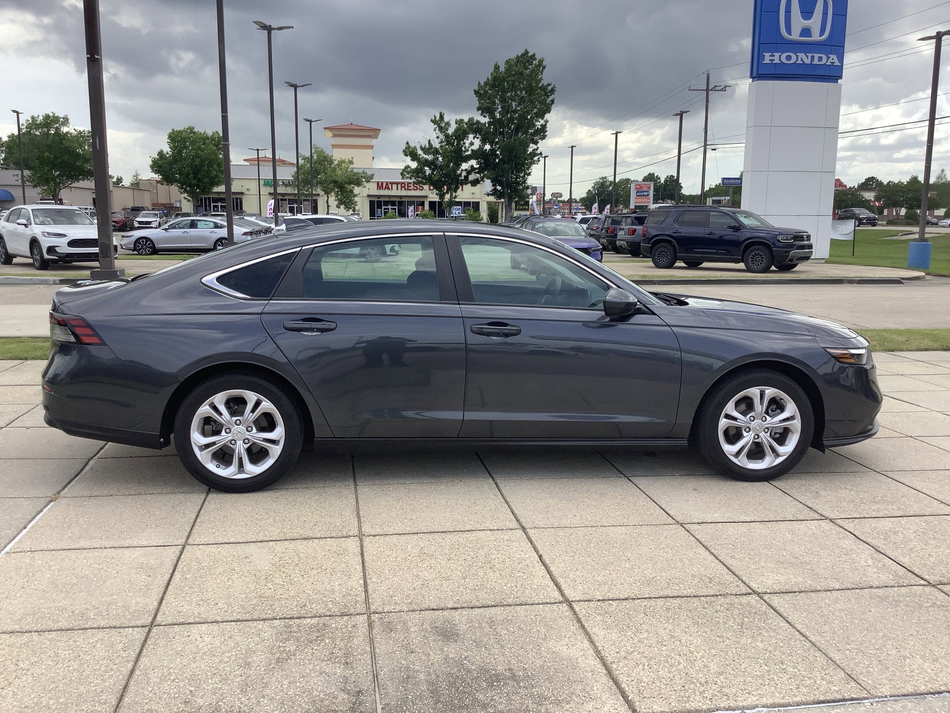 2023 Honda Accord Sedan LX