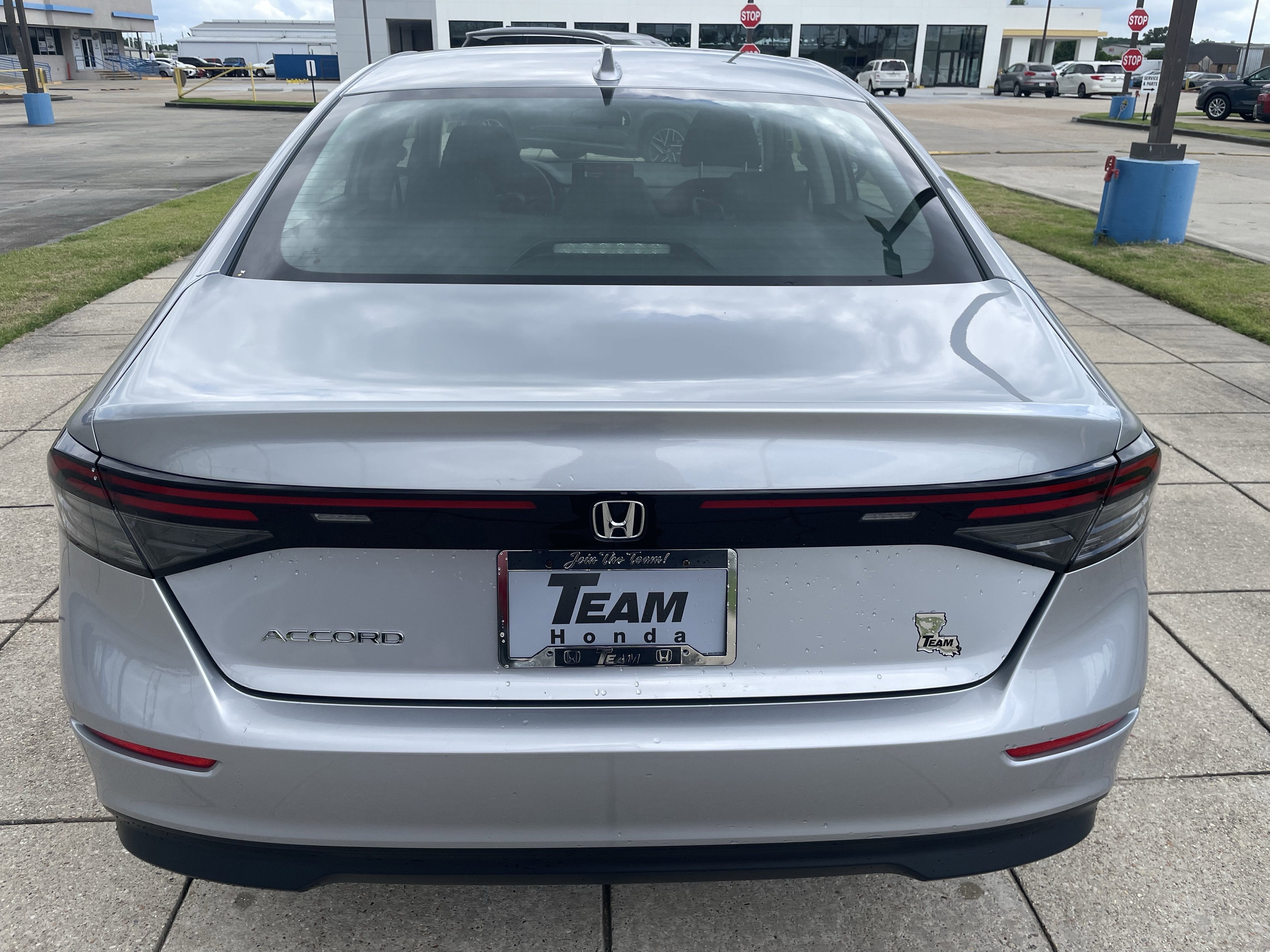 2024 Honda Accord LX - Photo 7