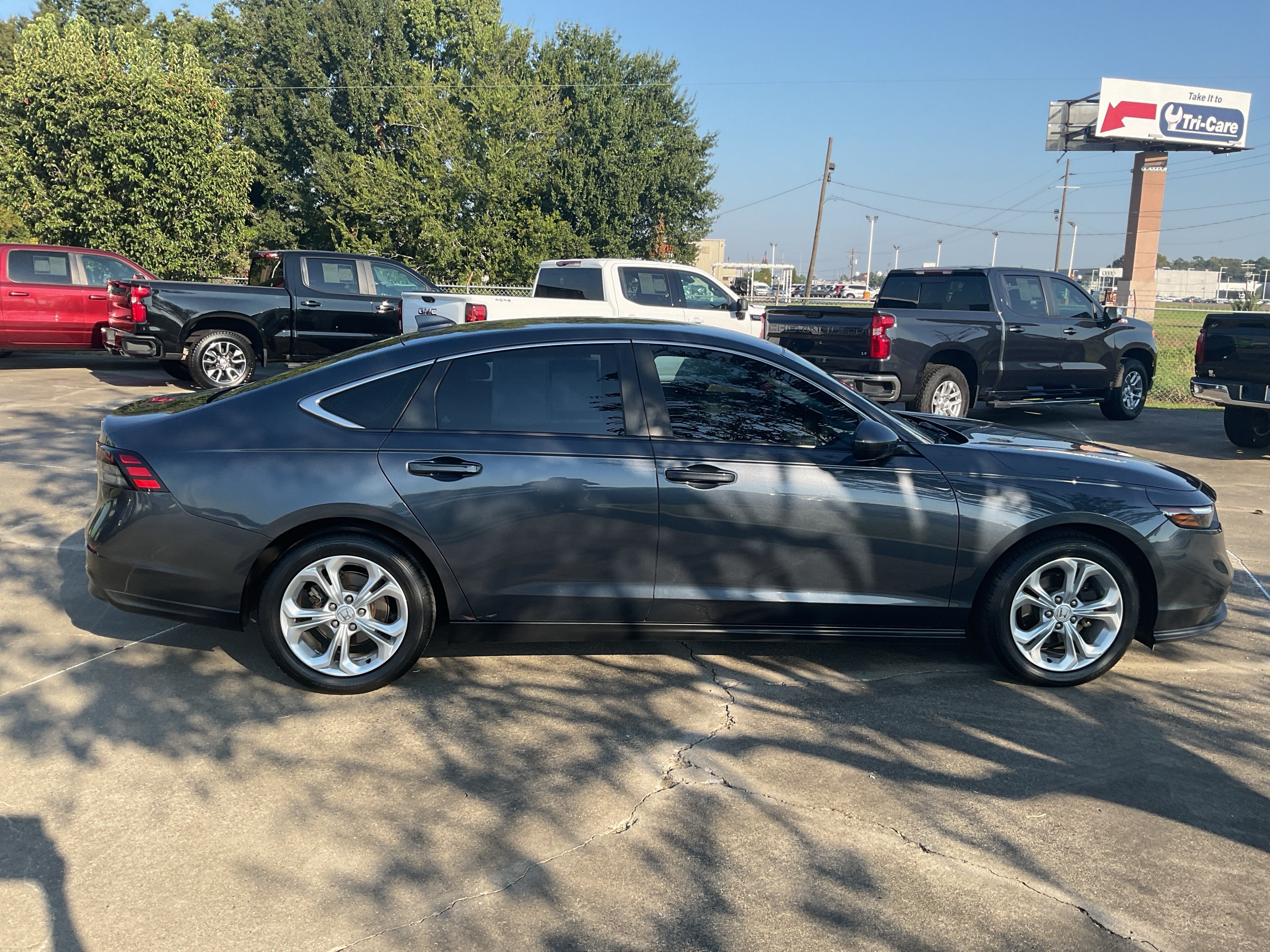 2023 Honda Accord Sedan LX