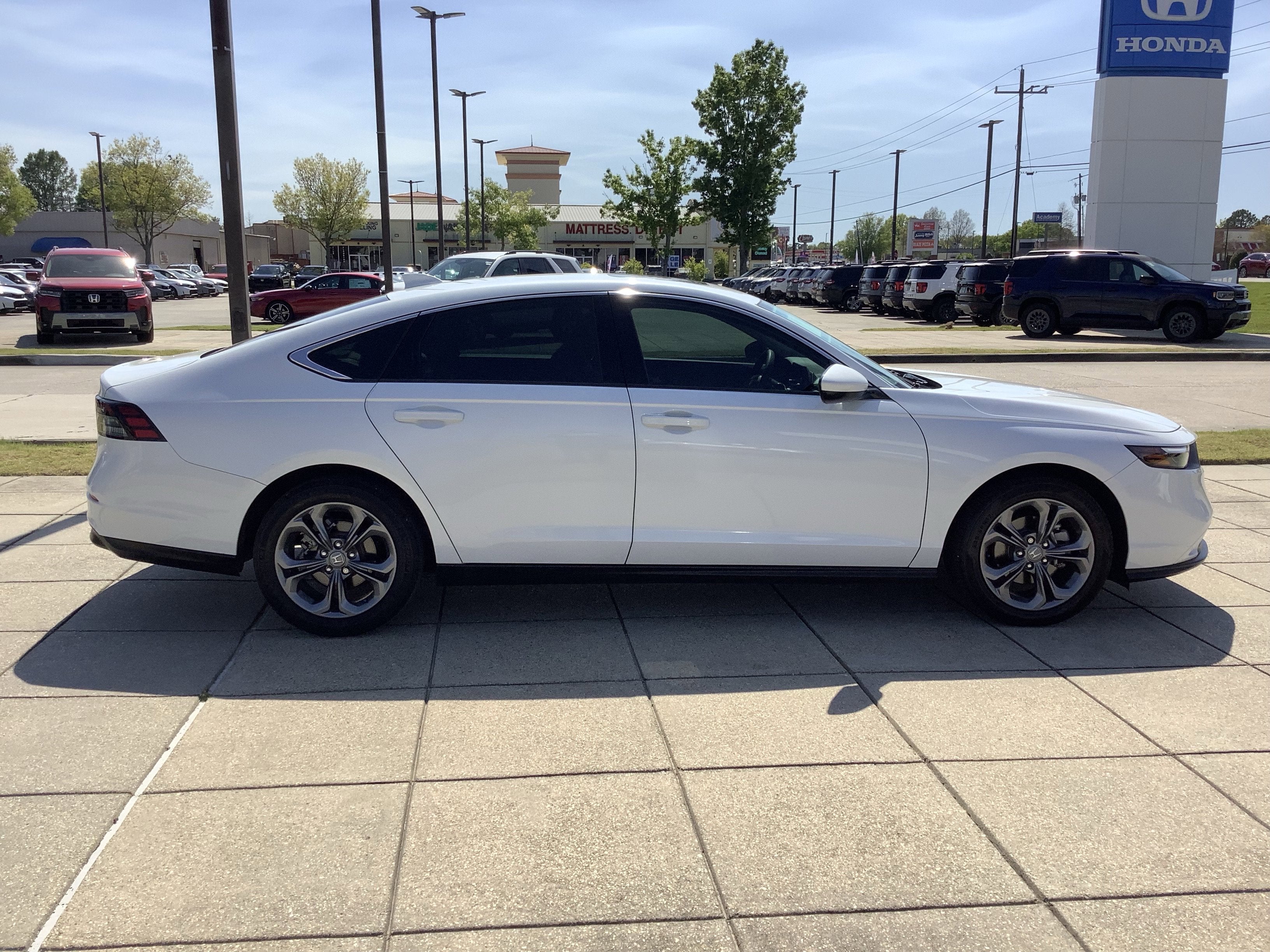 2024 Honda Accord Sedan EX