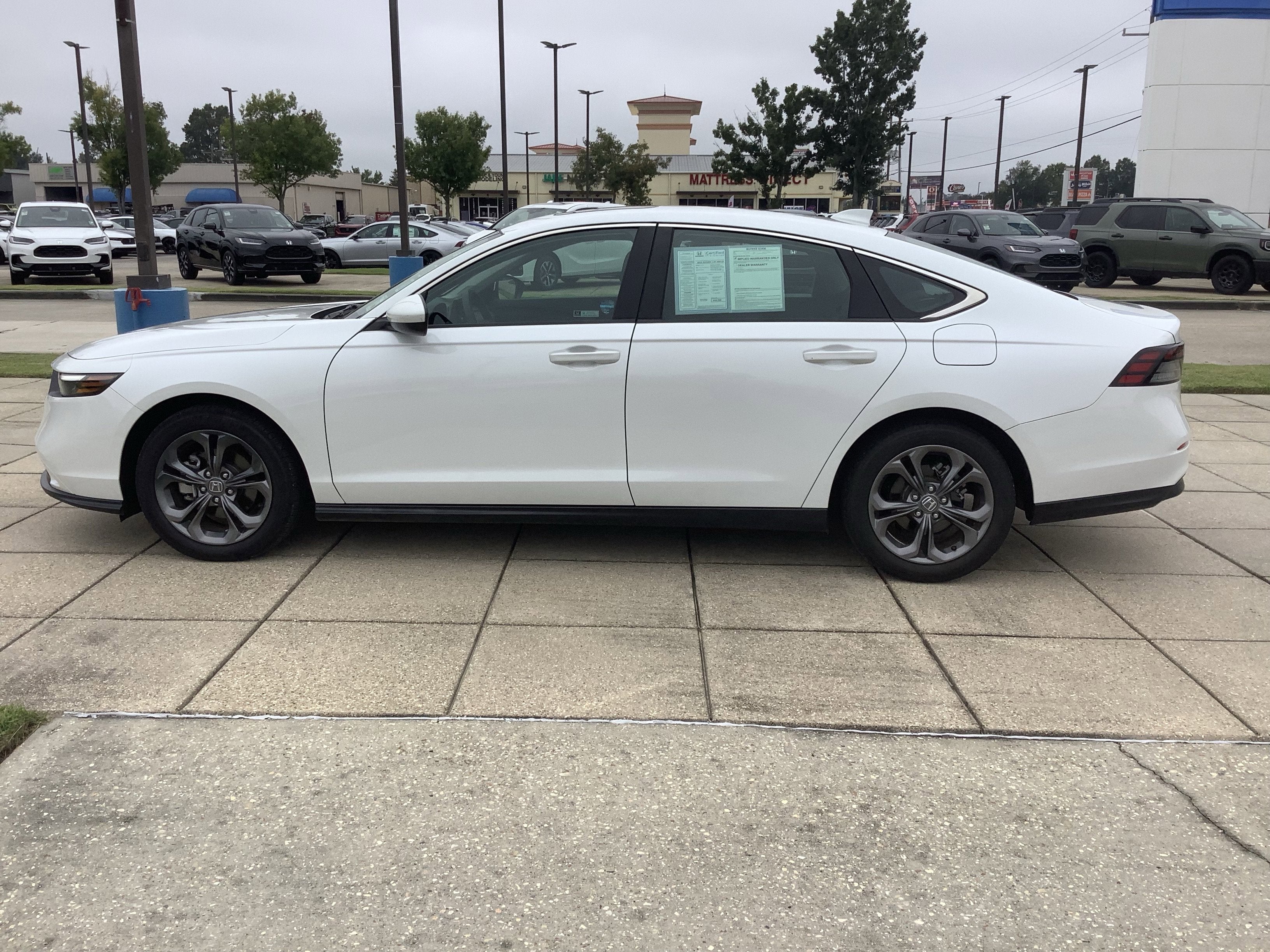 2023 Honda Accord Sedan EX