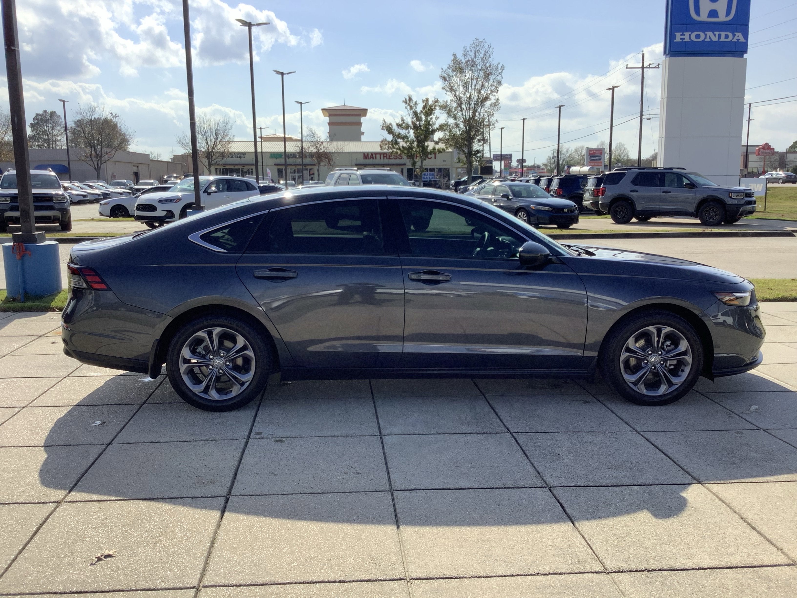 2024 Honda Accord Sedan EX