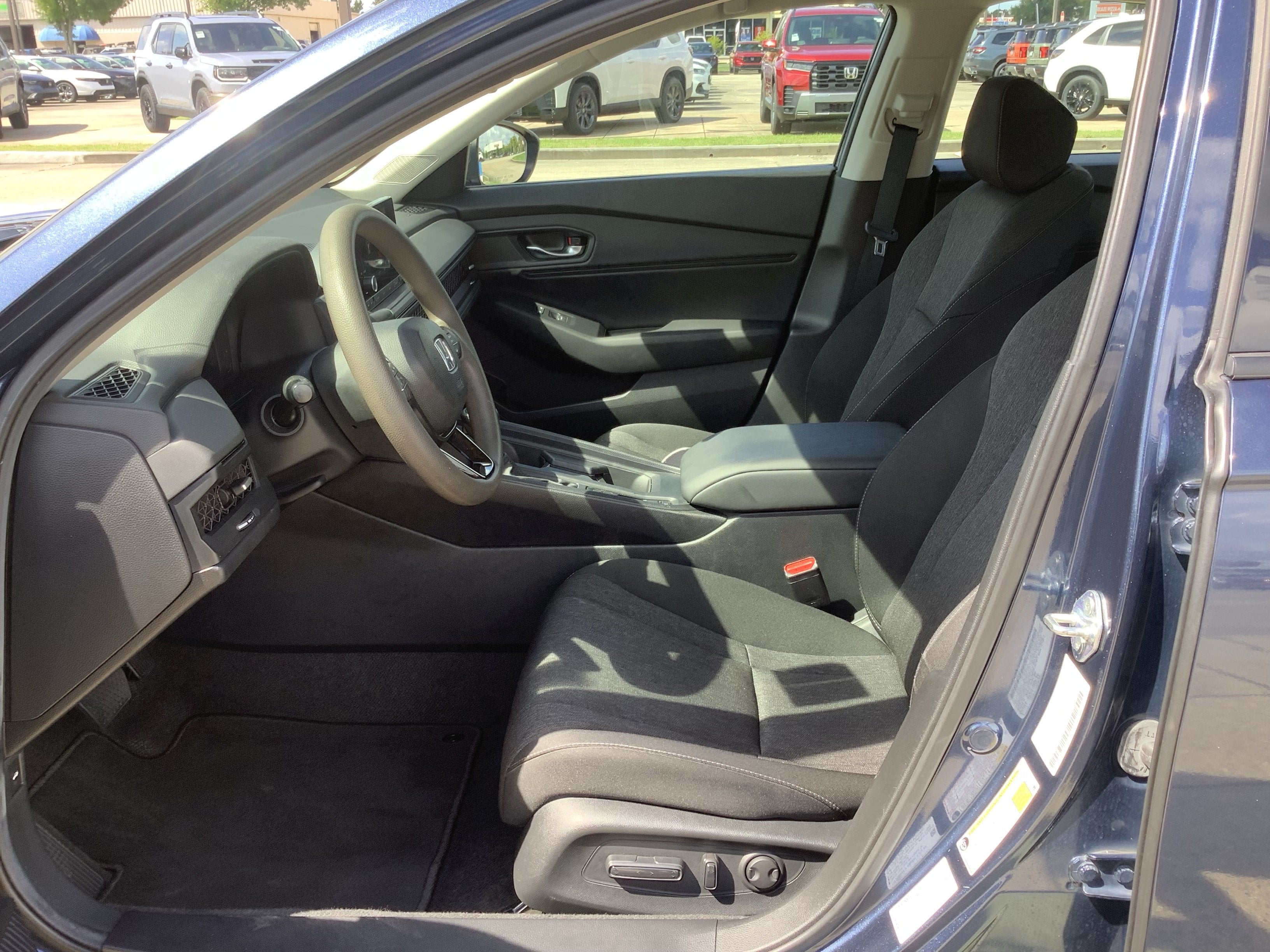 2023 Honda Accord Sedan EX