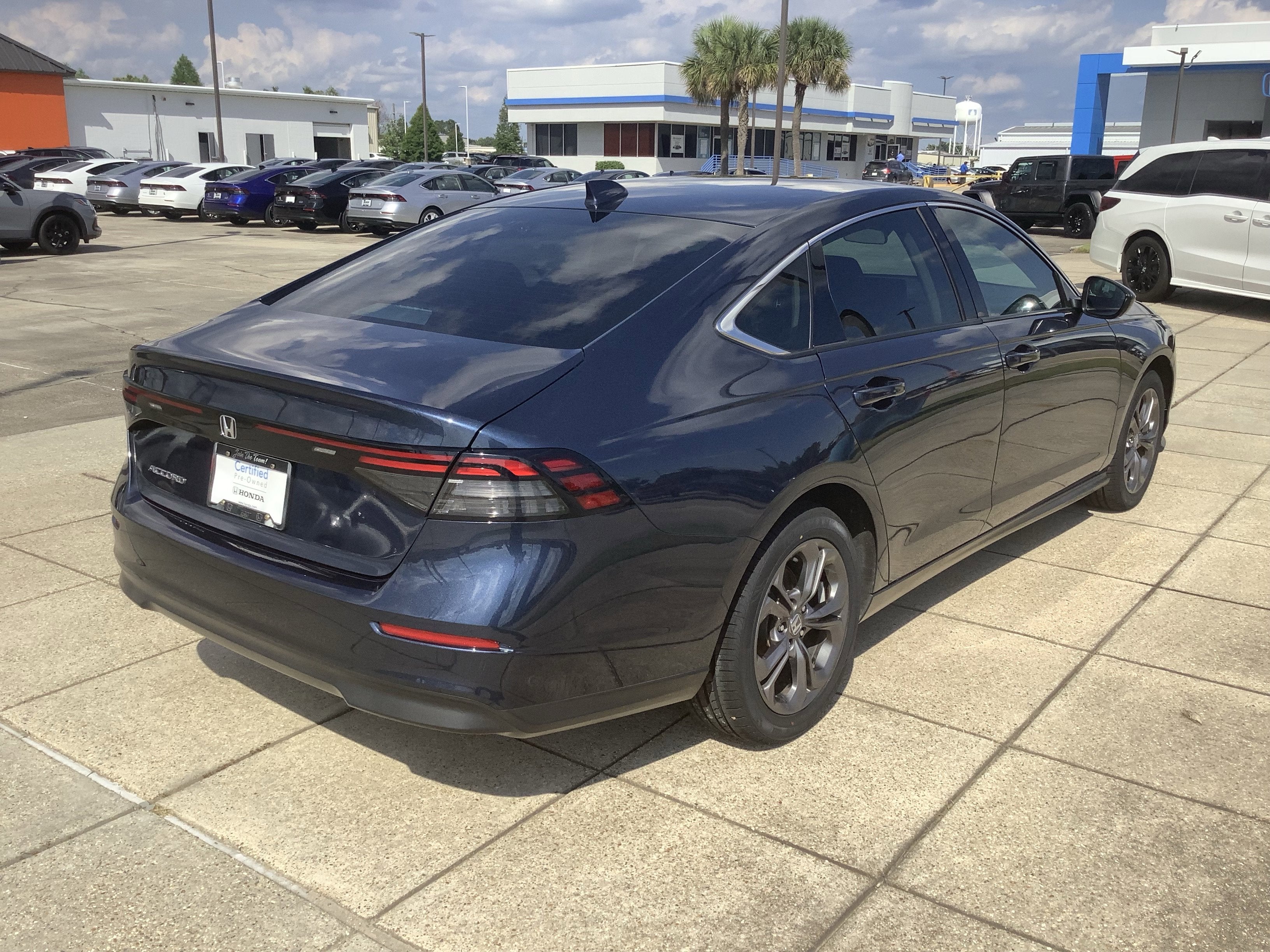 2023 Honda Accord Sedan EX