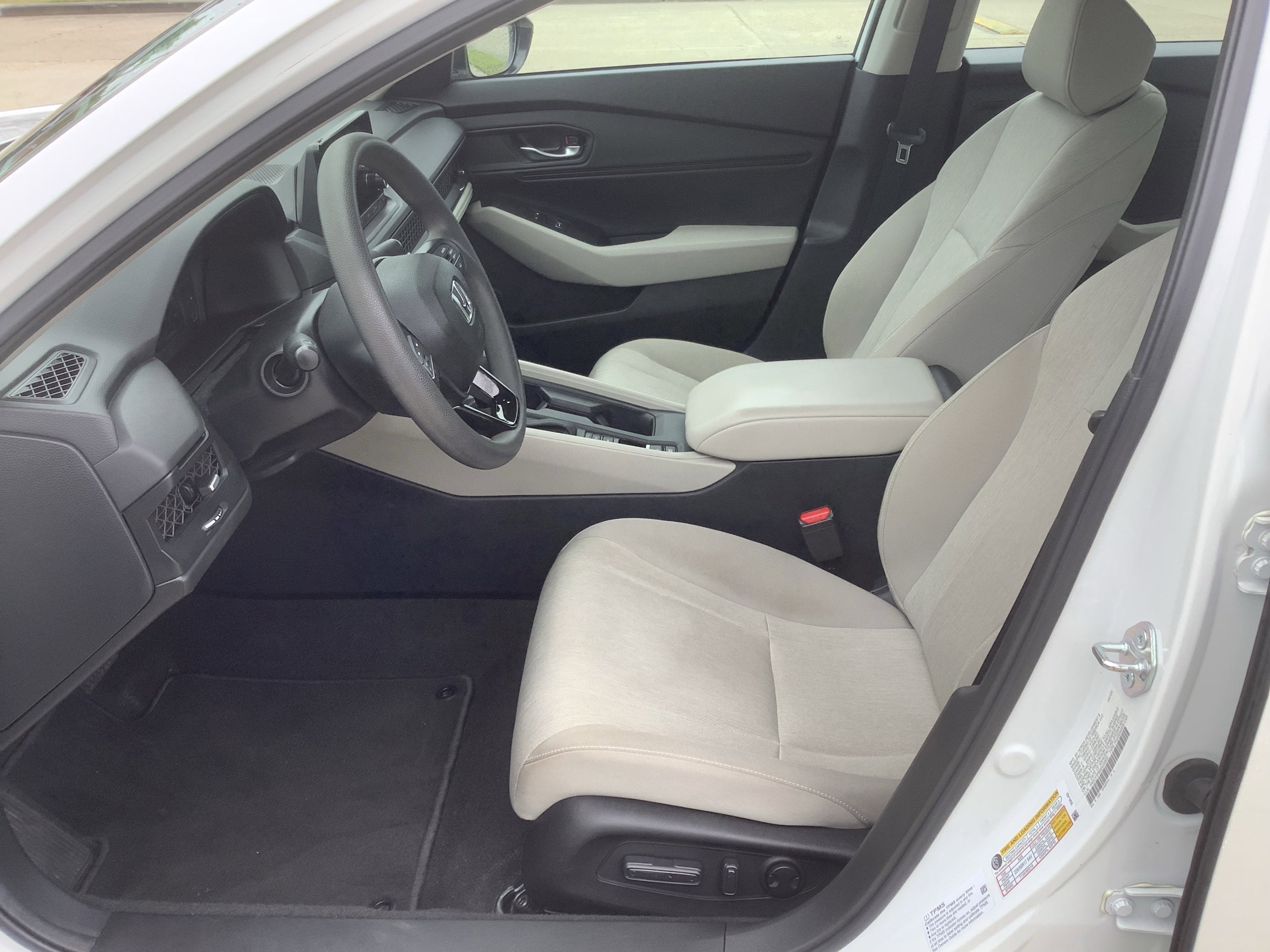 2025 Honda Accord Sedan SE