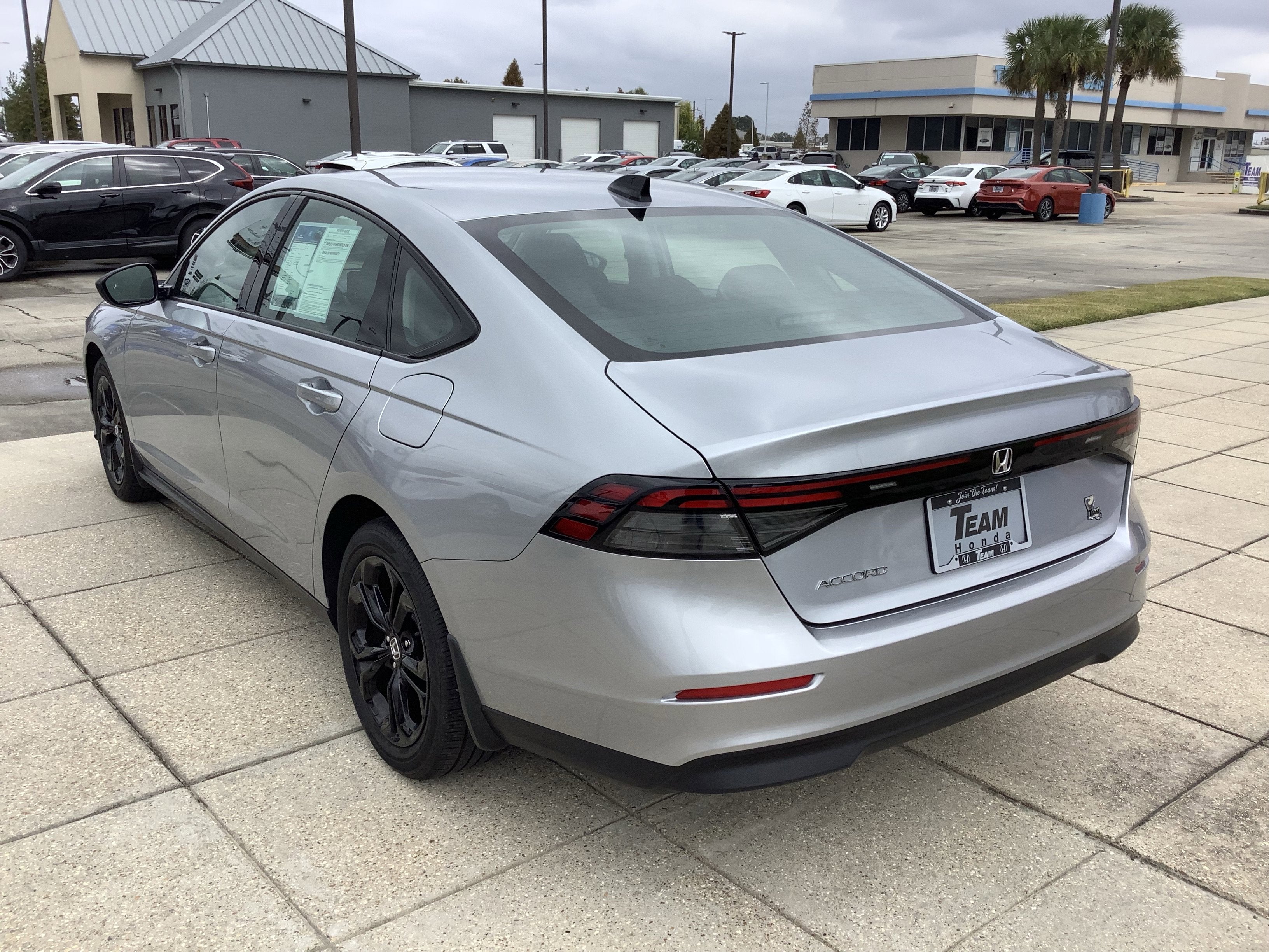 2025 Honda Accord Sedan SE