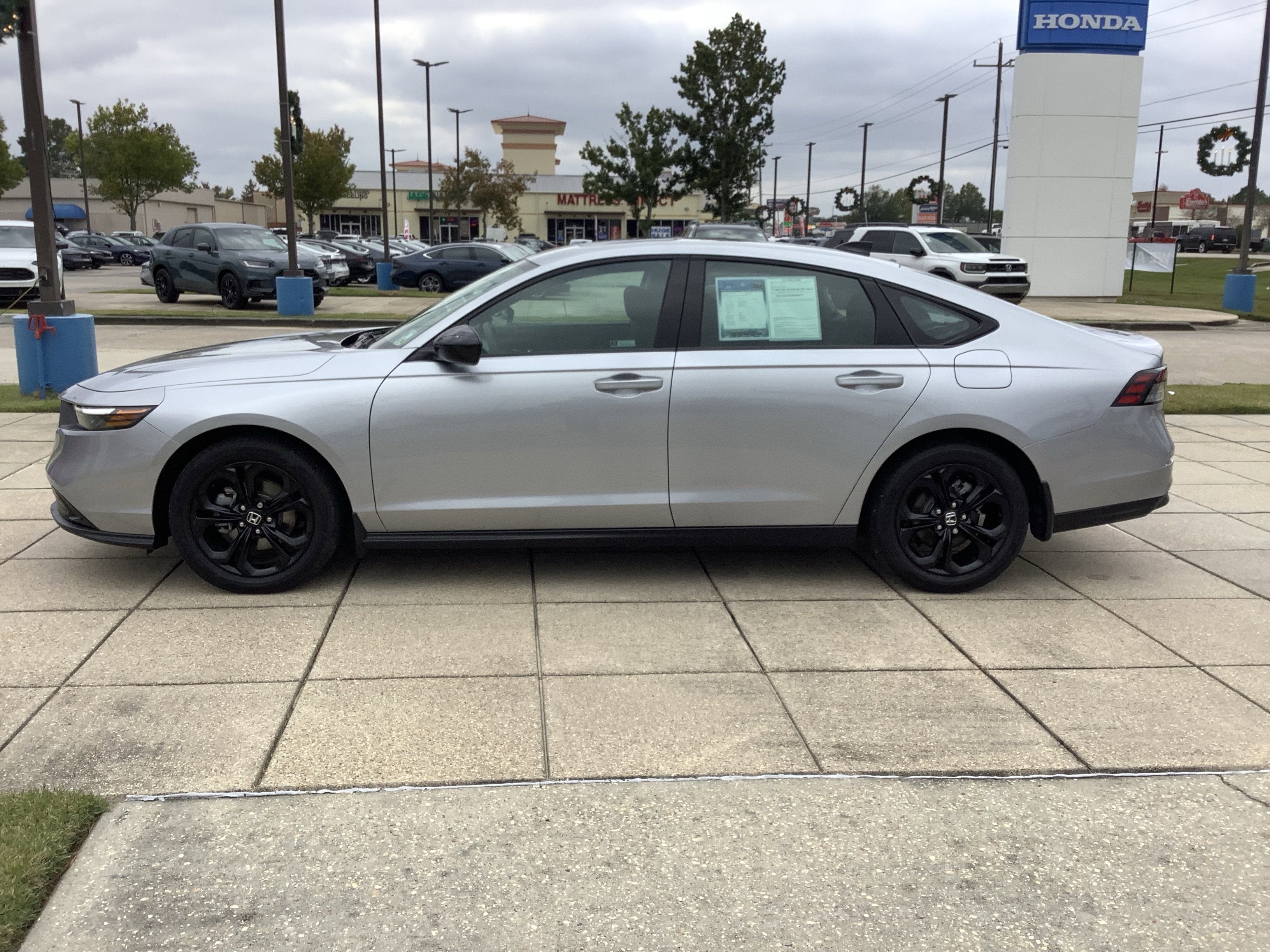 2025 Honda Accord Sedan SE