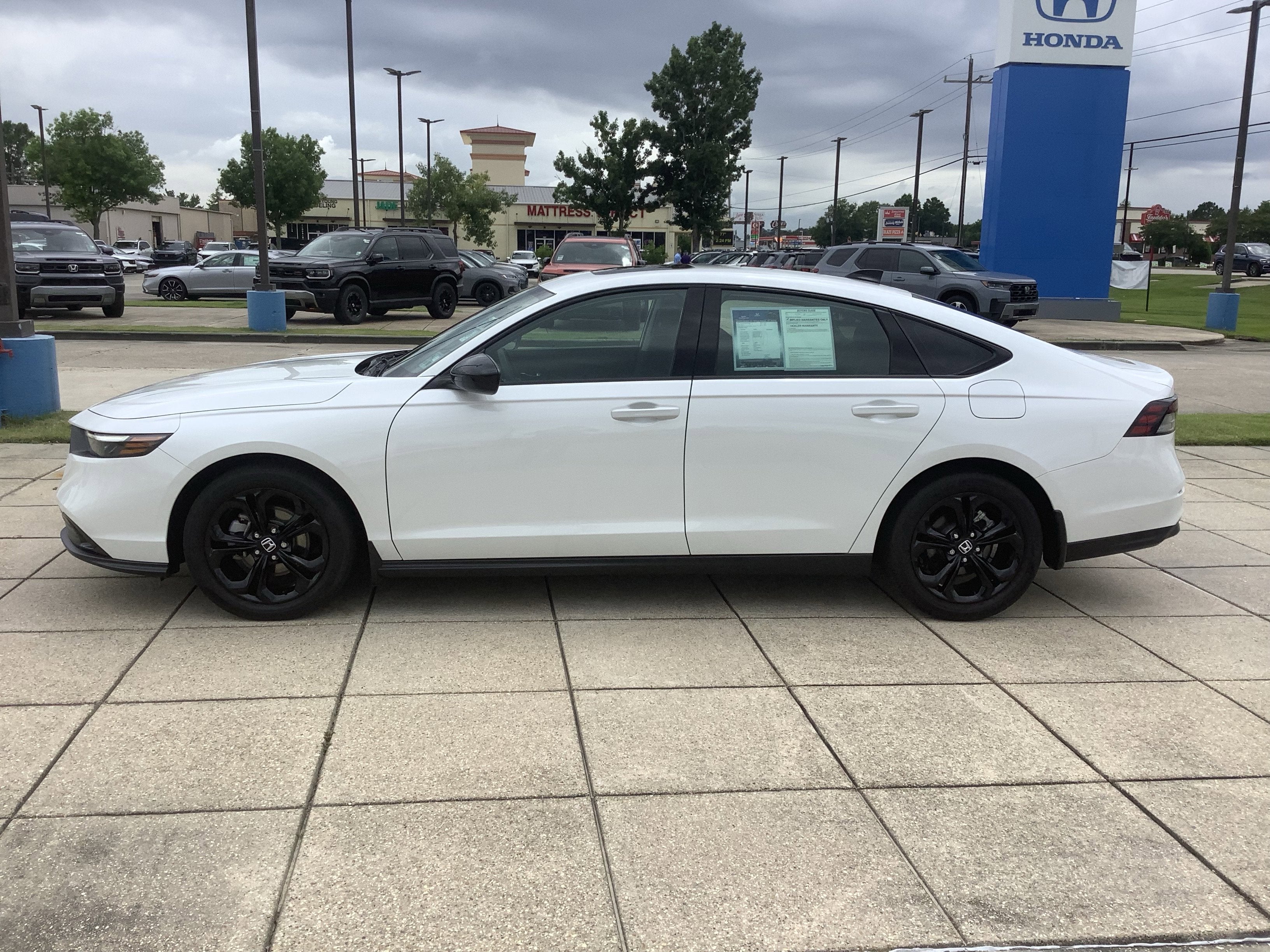 2025 Honda Accord Sedan SE