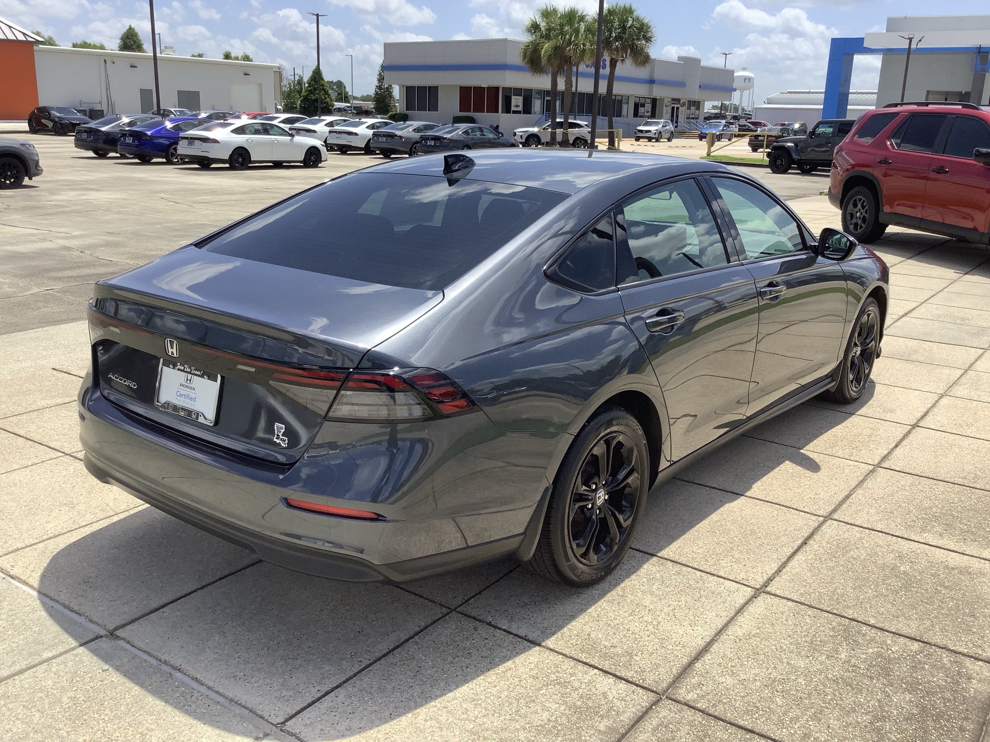 2025 Honda Accord Sedan SE