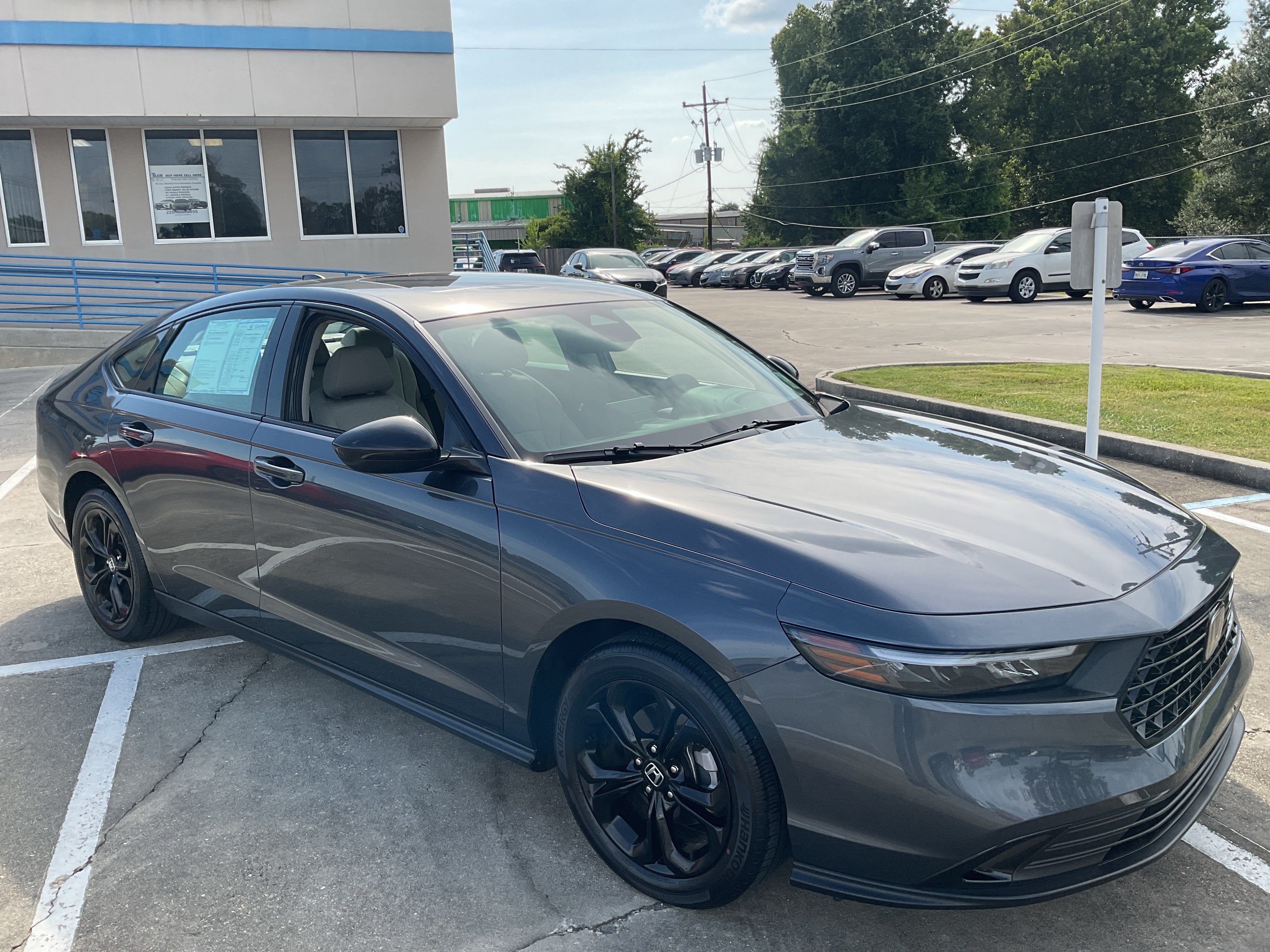2025 Honda Accord Sedan SE