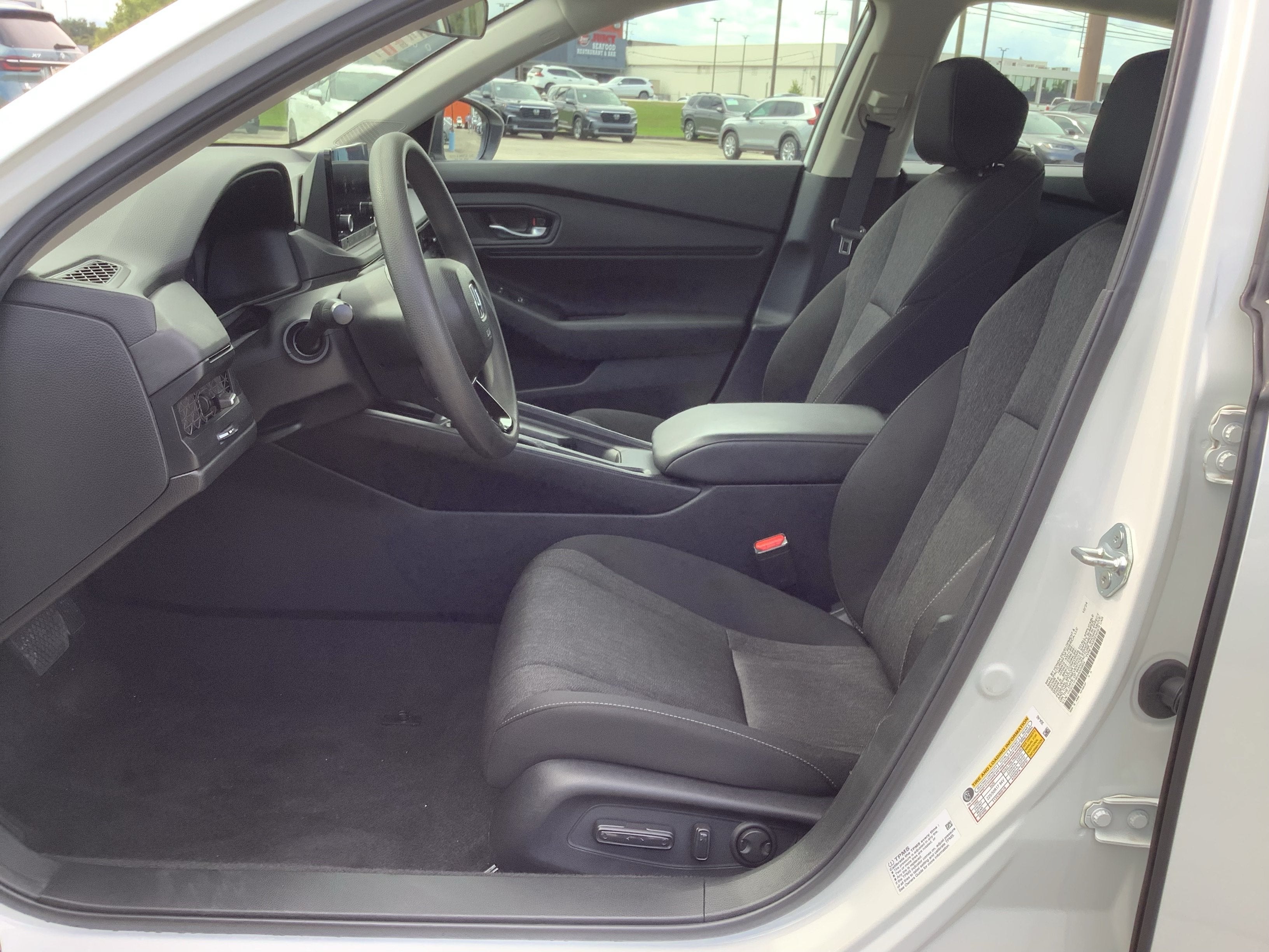 2025 Honda Accord Sedan SE