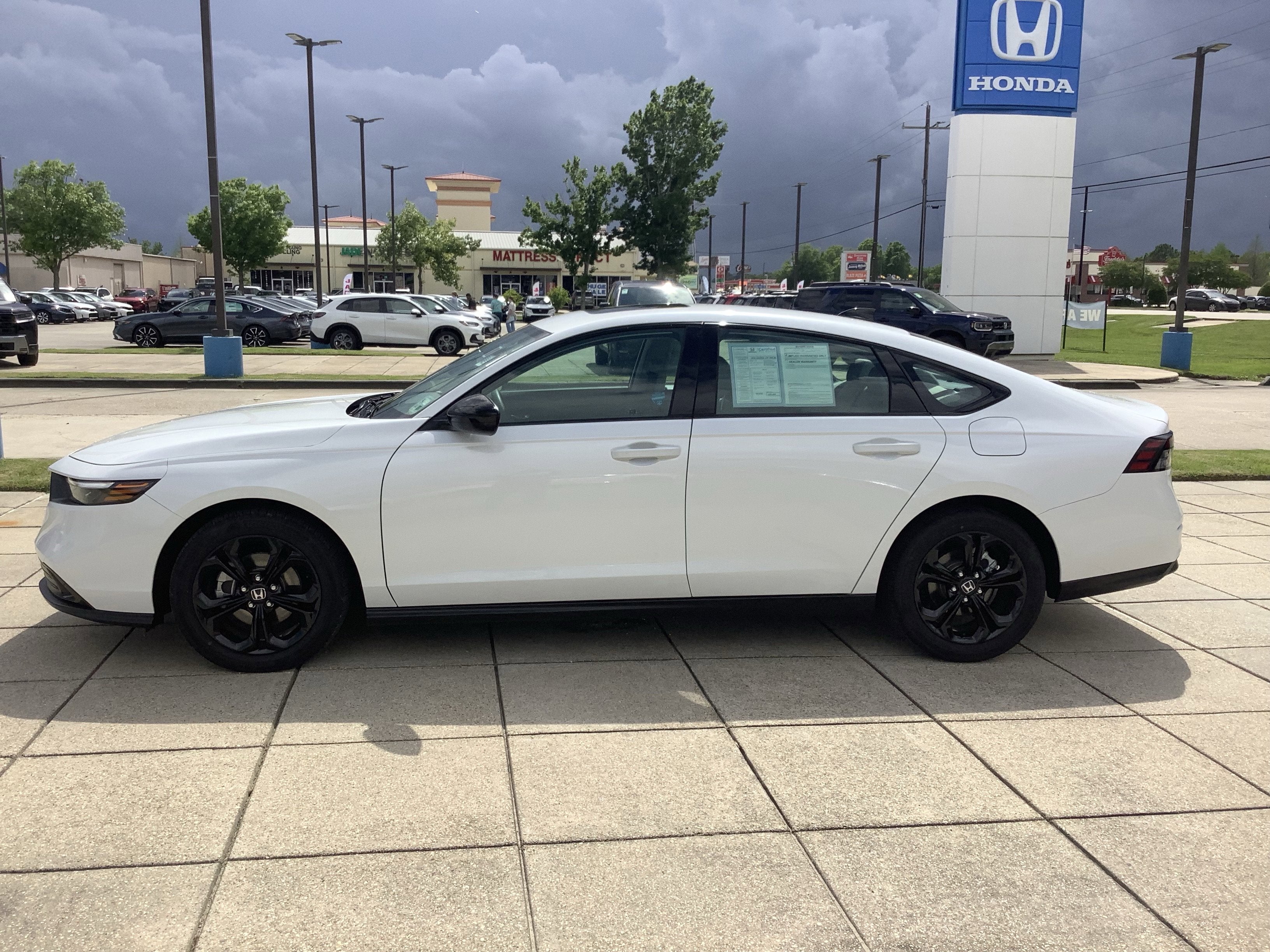 2025 Honda Accord Sedan SE