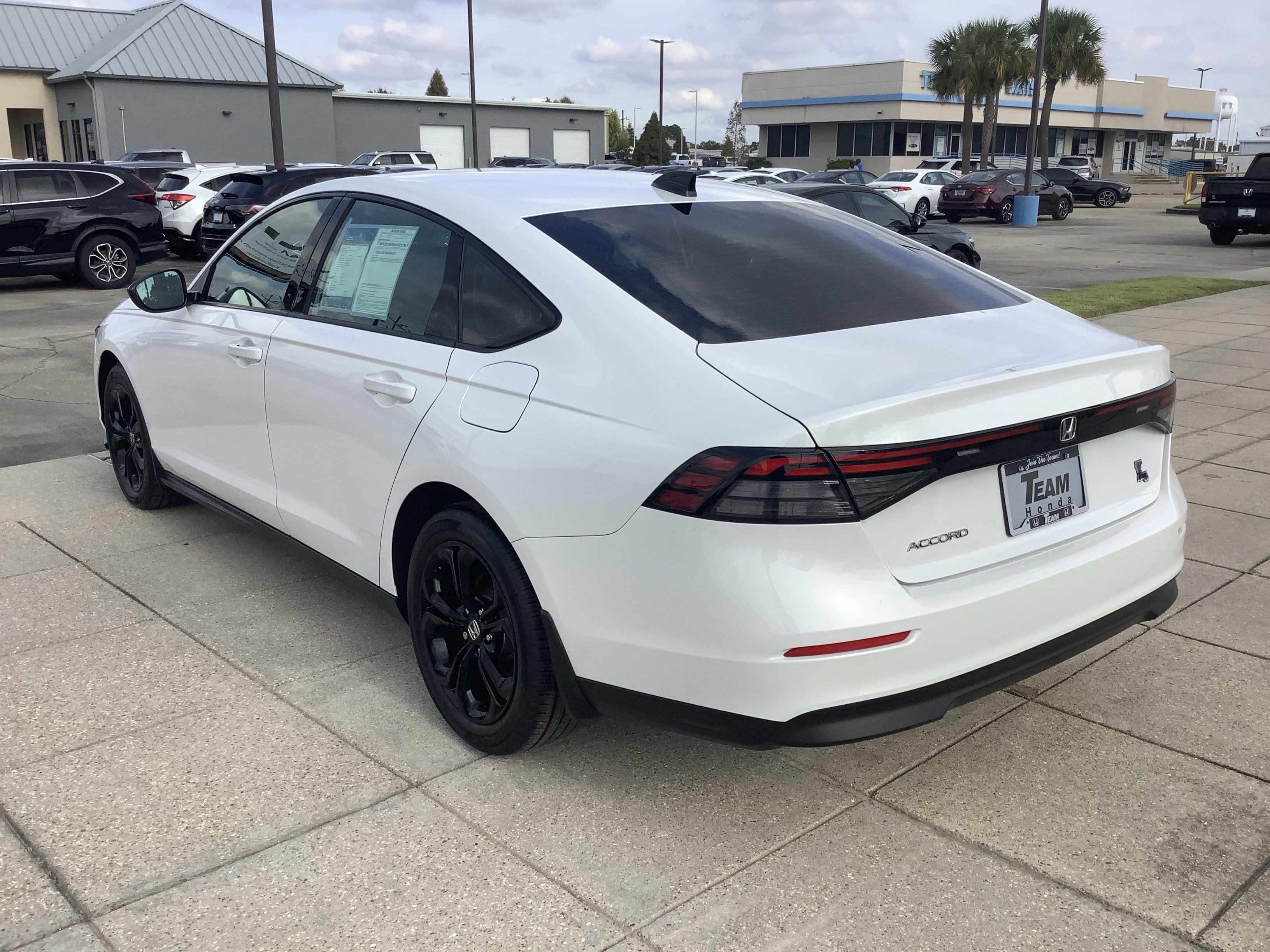 2025 Honda Accord Sedan SE