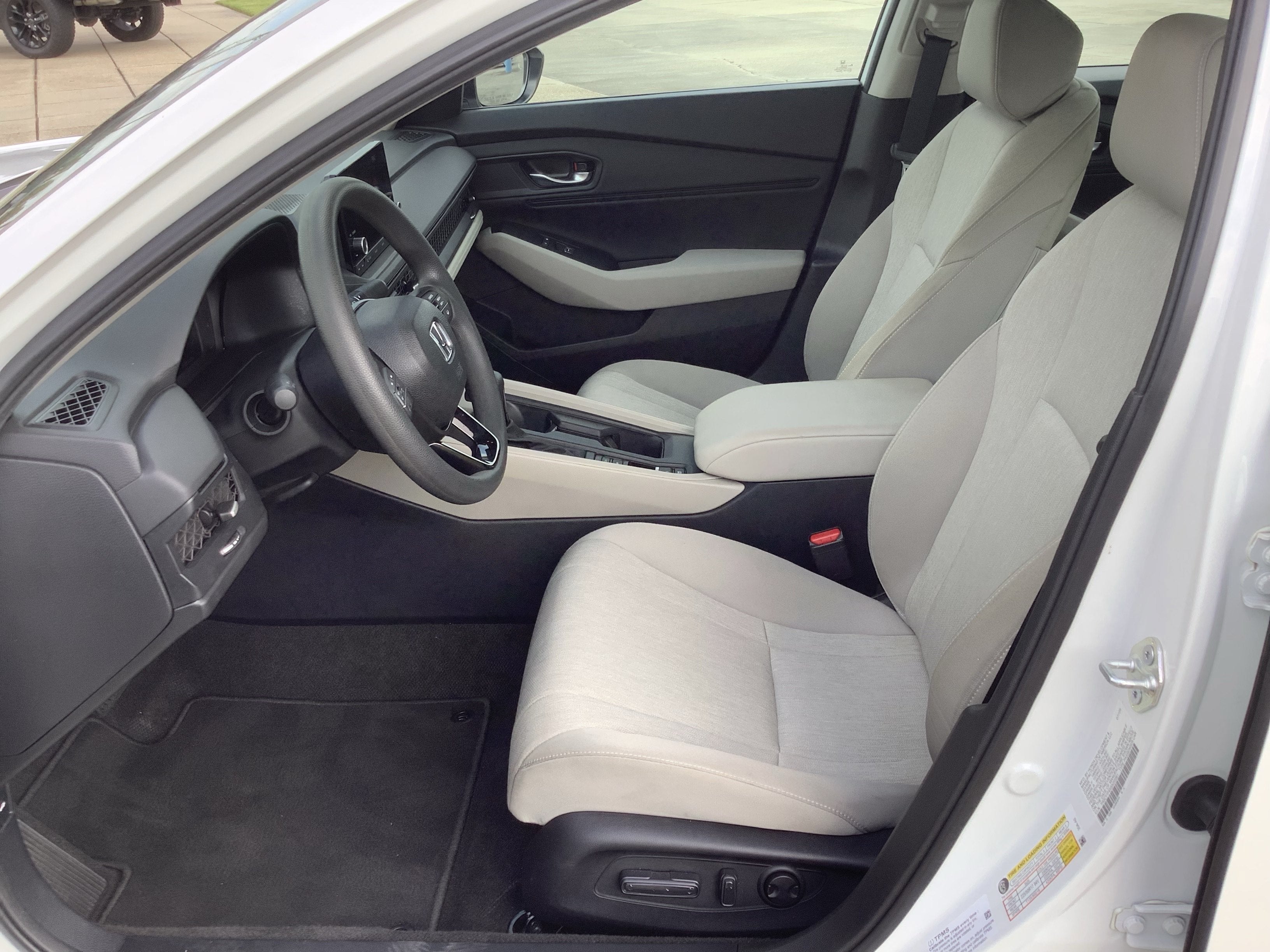 2025 Honda Accord Sedan SE