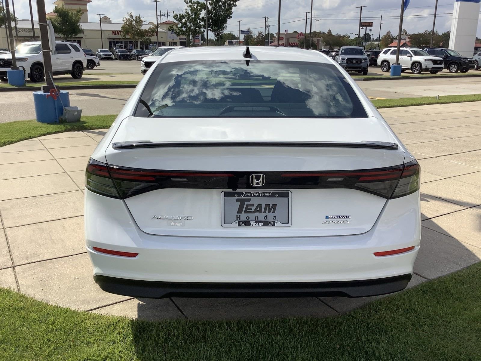 2025 Honda Accord Hybrid Sport