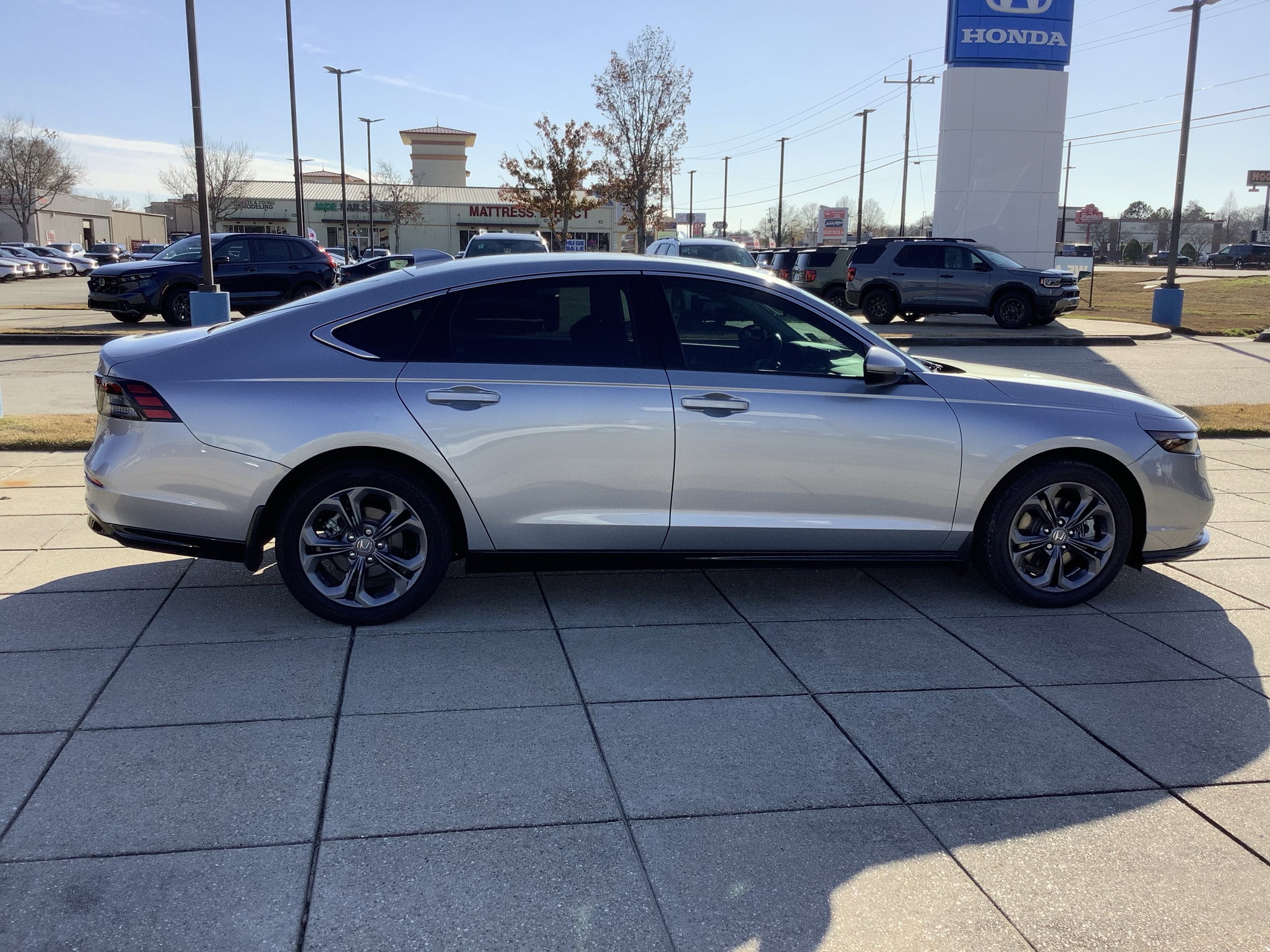 2024 Honda Accord Hybrid EX-L